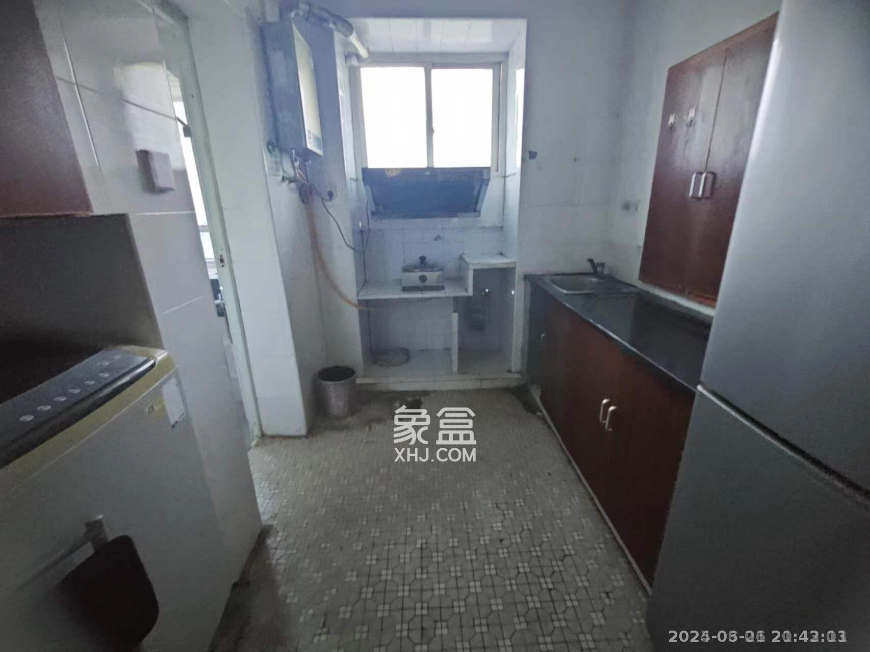 红旗区三片  2室1厅1卫    1500.0元/月 红旗区三片  2室1厅1卫    1500.0元/月室内图