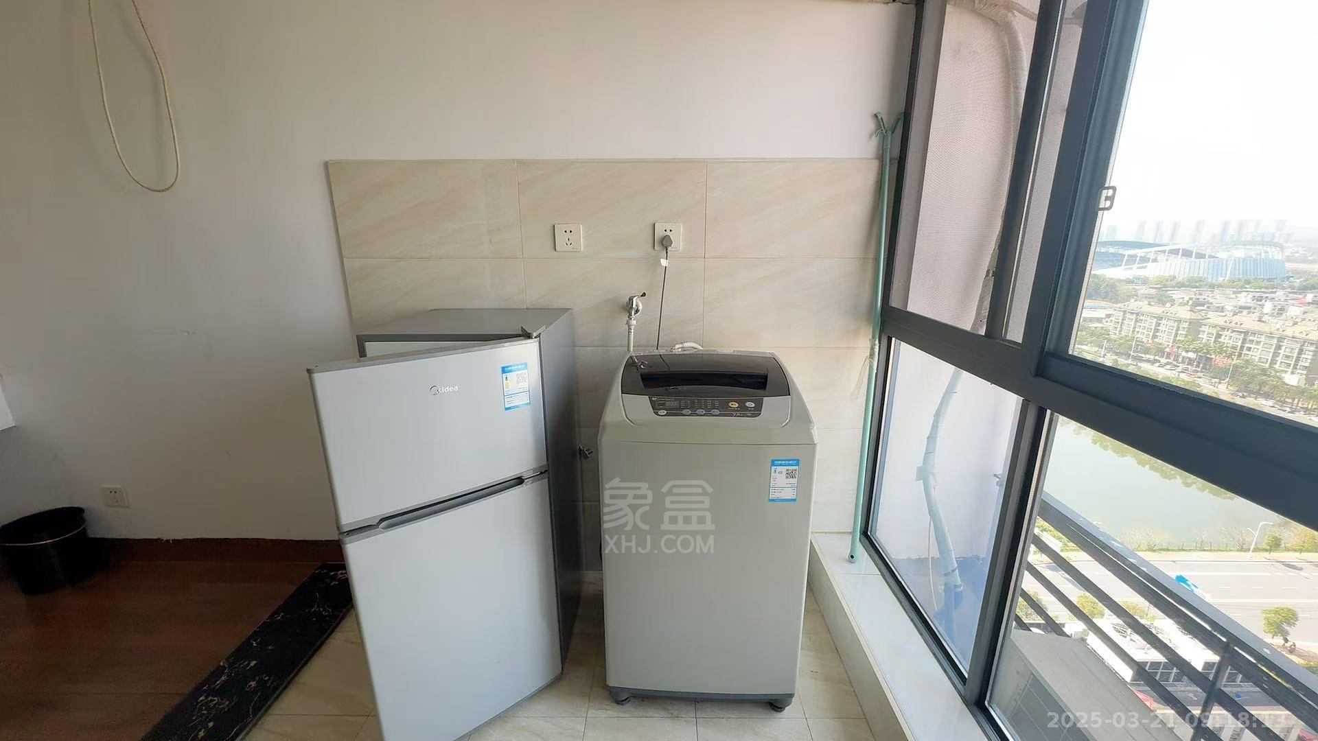 中建御山和苑 1室1厅1卫 1100.0元/月 中建御山和苑 1室1厅1卫 1100.0元/月室内图