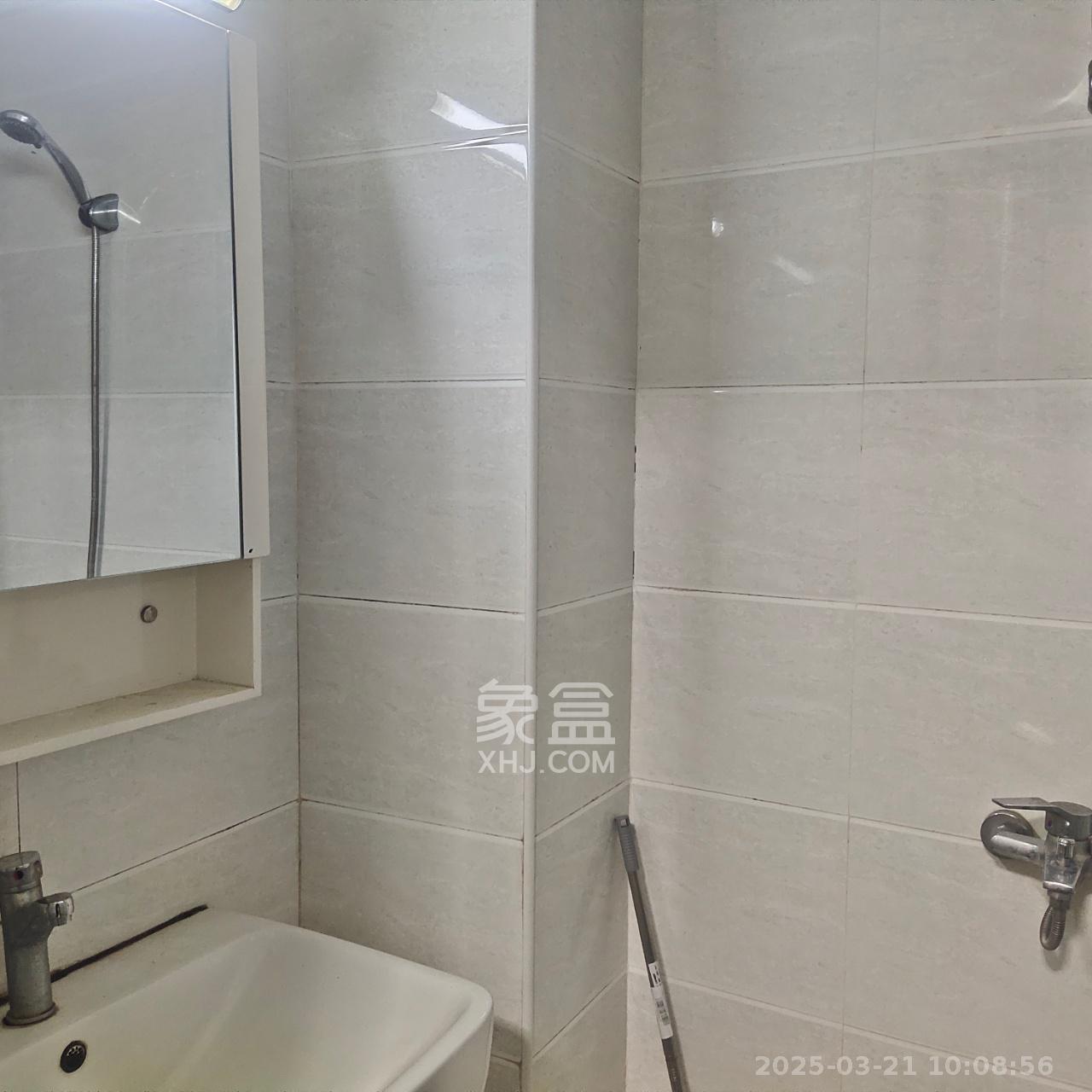 万科魅力之城  1室1厅1卫   1300.00元/月室内图