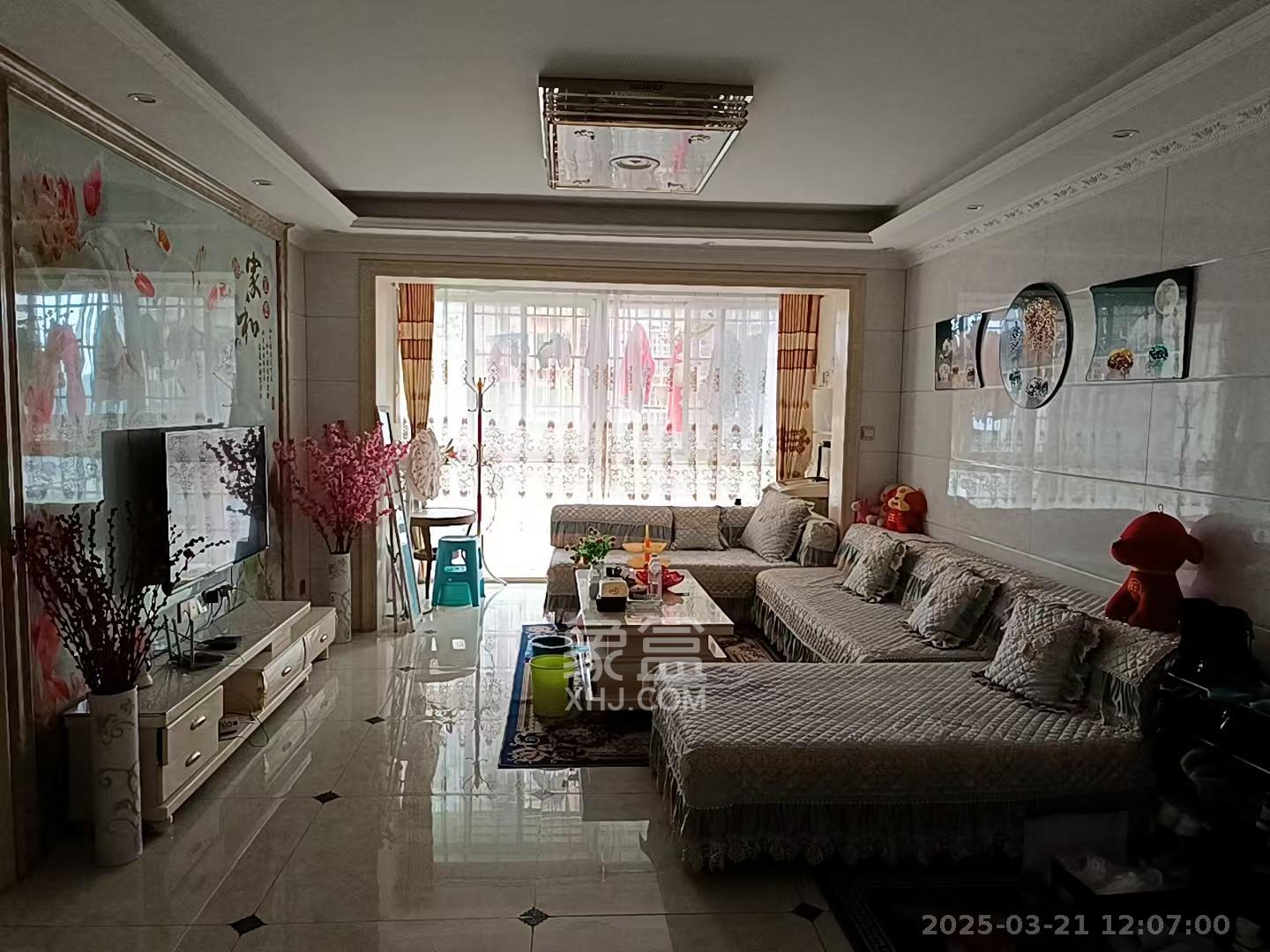 凯富南方鑫城  3室2厅2卫    2800.0元/月室内图