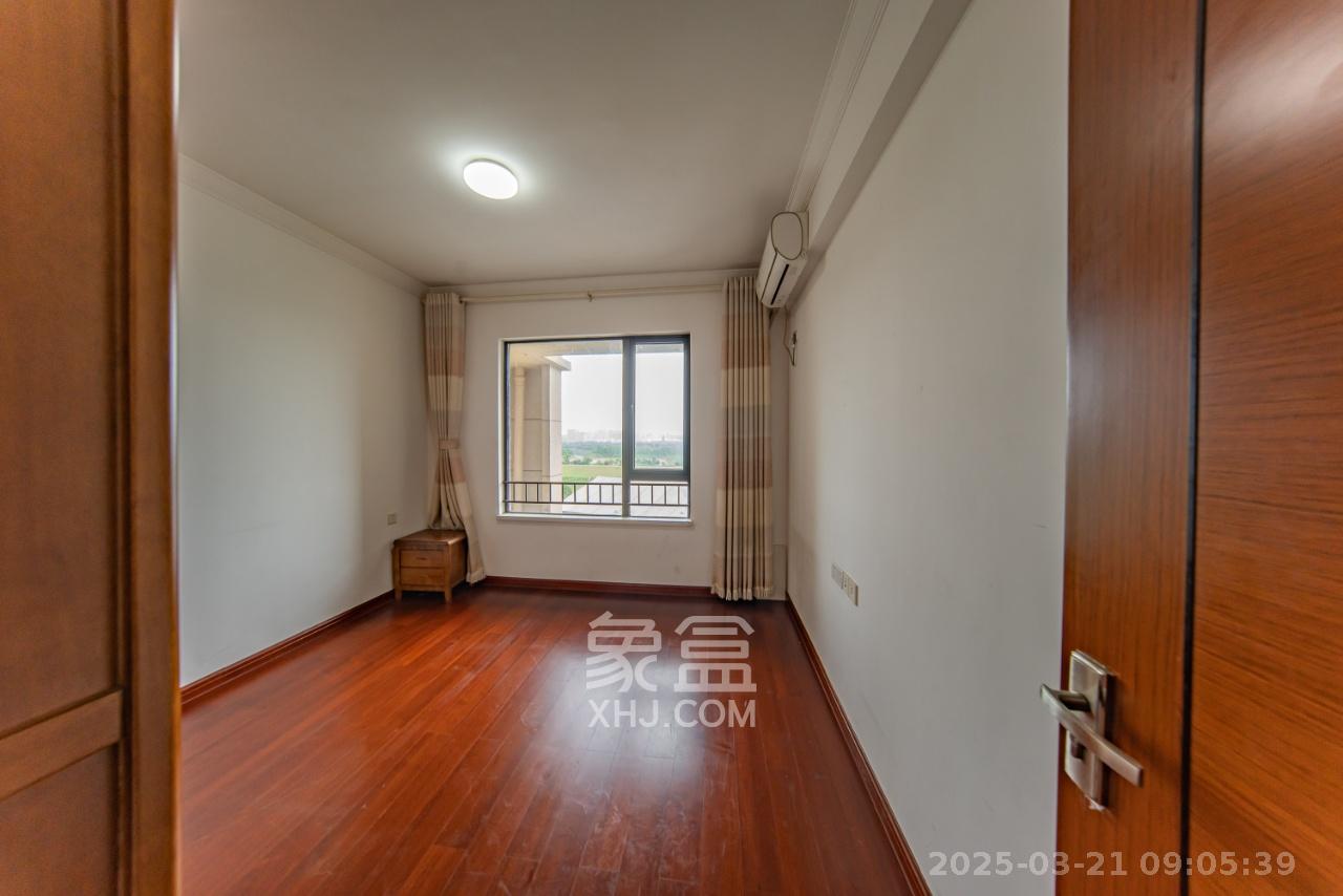 中海国际五期  4室2厅1卫    3000.0元/月 中海国际五期  4室2厅1卫    3000.0元/月室内图