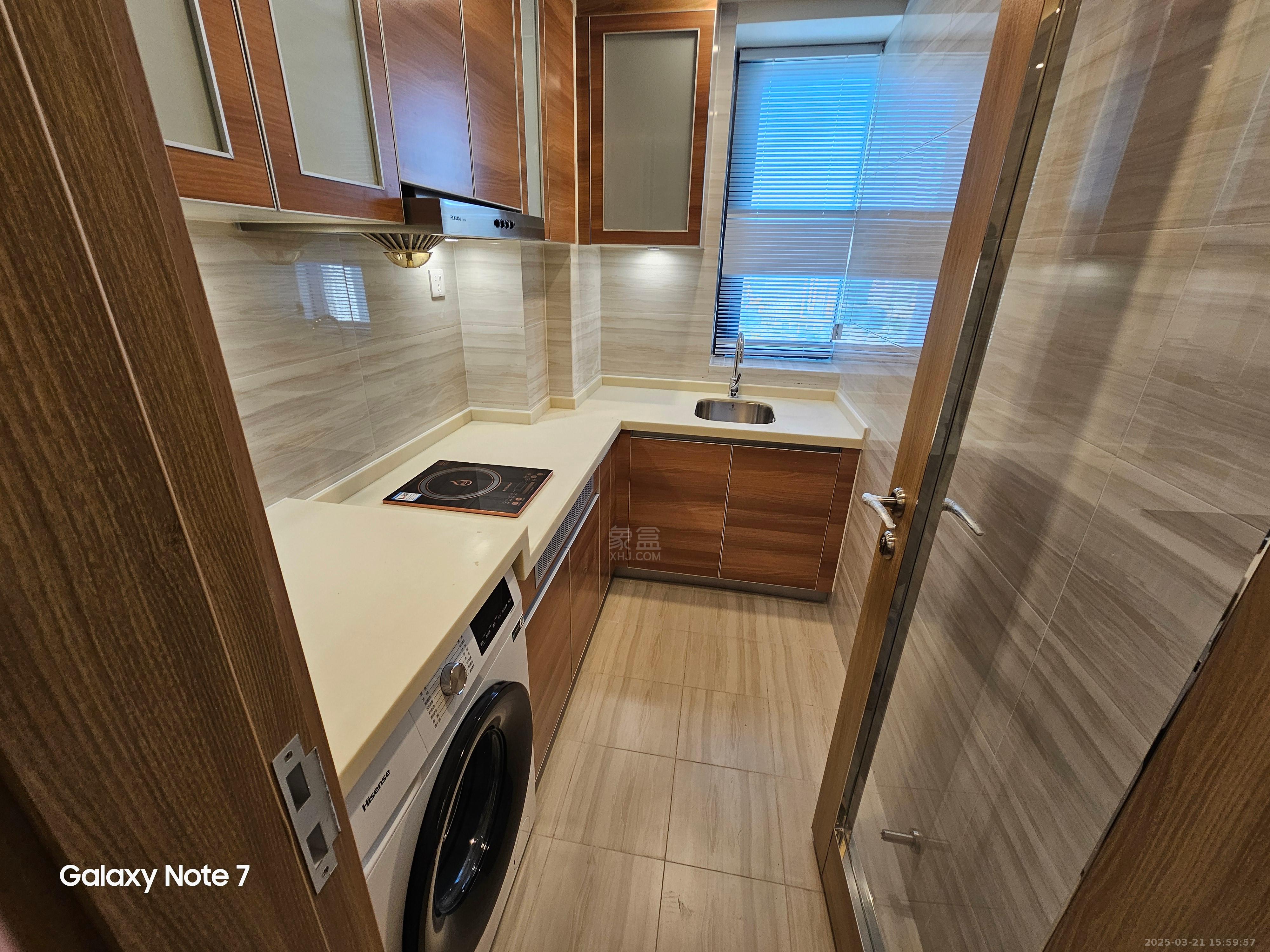 恒大华府 1室1厅1卫 1400.0元/月 恒大华府 1室1厅1卫 1400.0元/月室内图