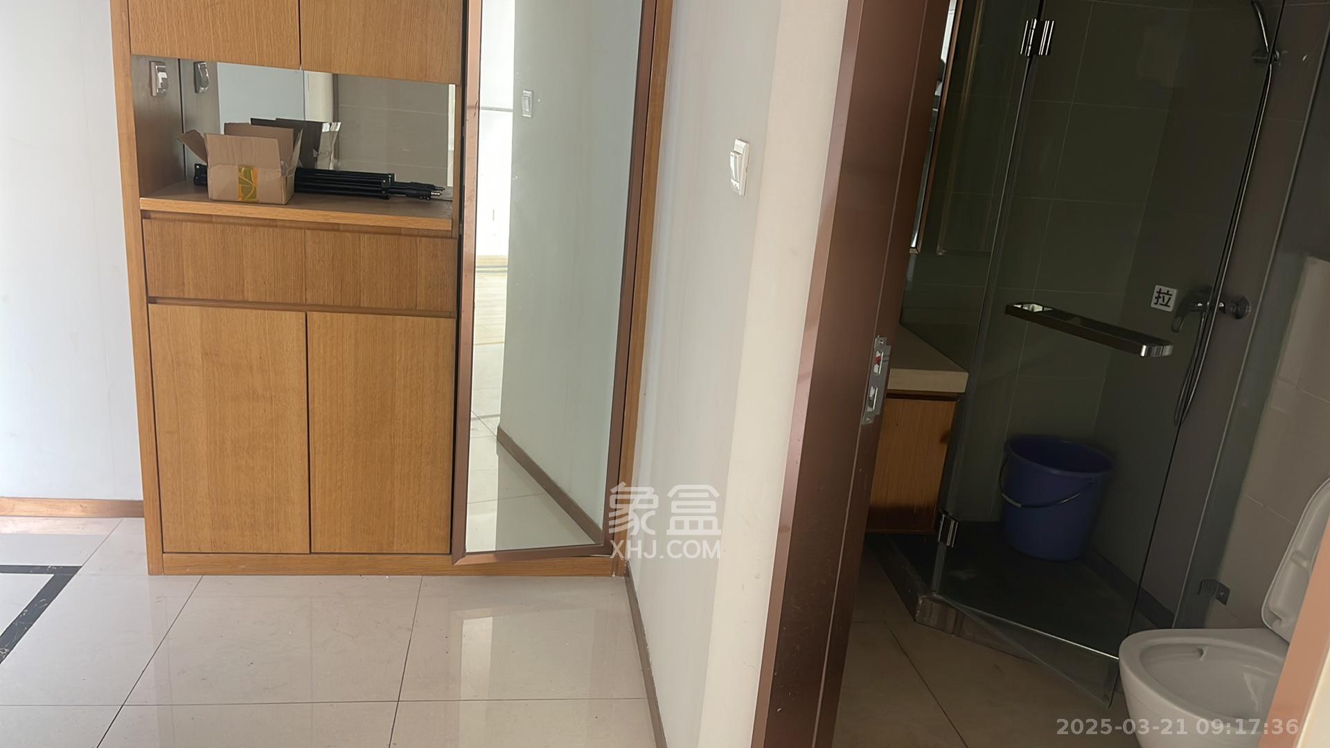 远洋外滩壹号  2室1厅1卫    5500.0元/月室内图