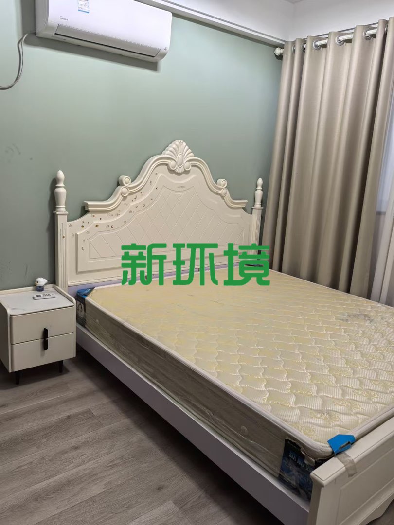 天门中央广场 3室2厅2卫 2600.0元/月 天门中央广场 3室2厅2卫 2600.0元/月室内图