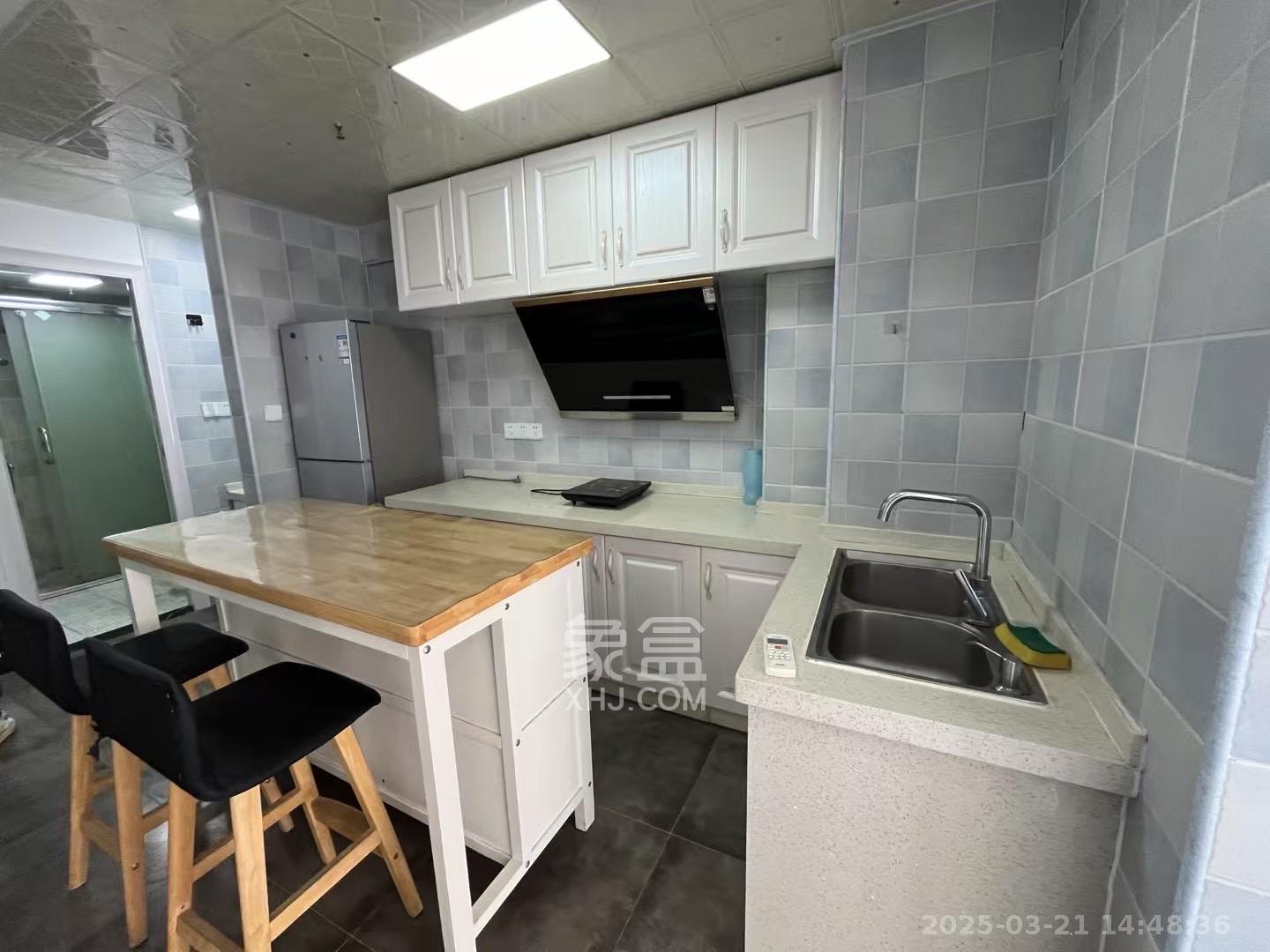 中交里城 1室1厅1卫 1800.0元/月 中交里城 1室1厅1卫 1800.0元/月室内图