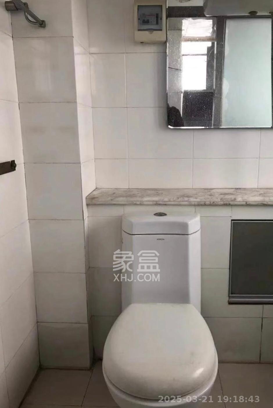 东一国际 1室1厅1卫 2000.0元/月 东一国际 1室1厅1卫 2000.0元/月室内图