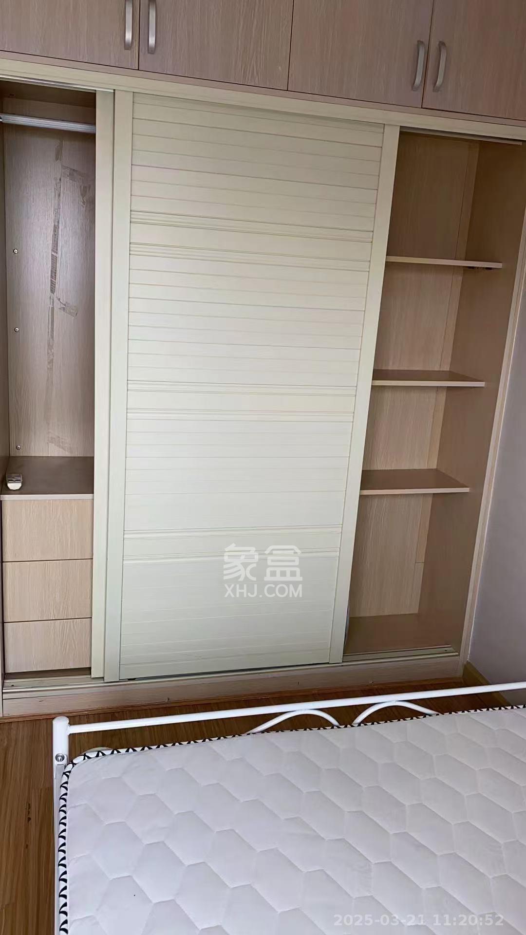 香樟兰亭（朗峰苑）  1室1厅1卫   2300.00元/月室内图
