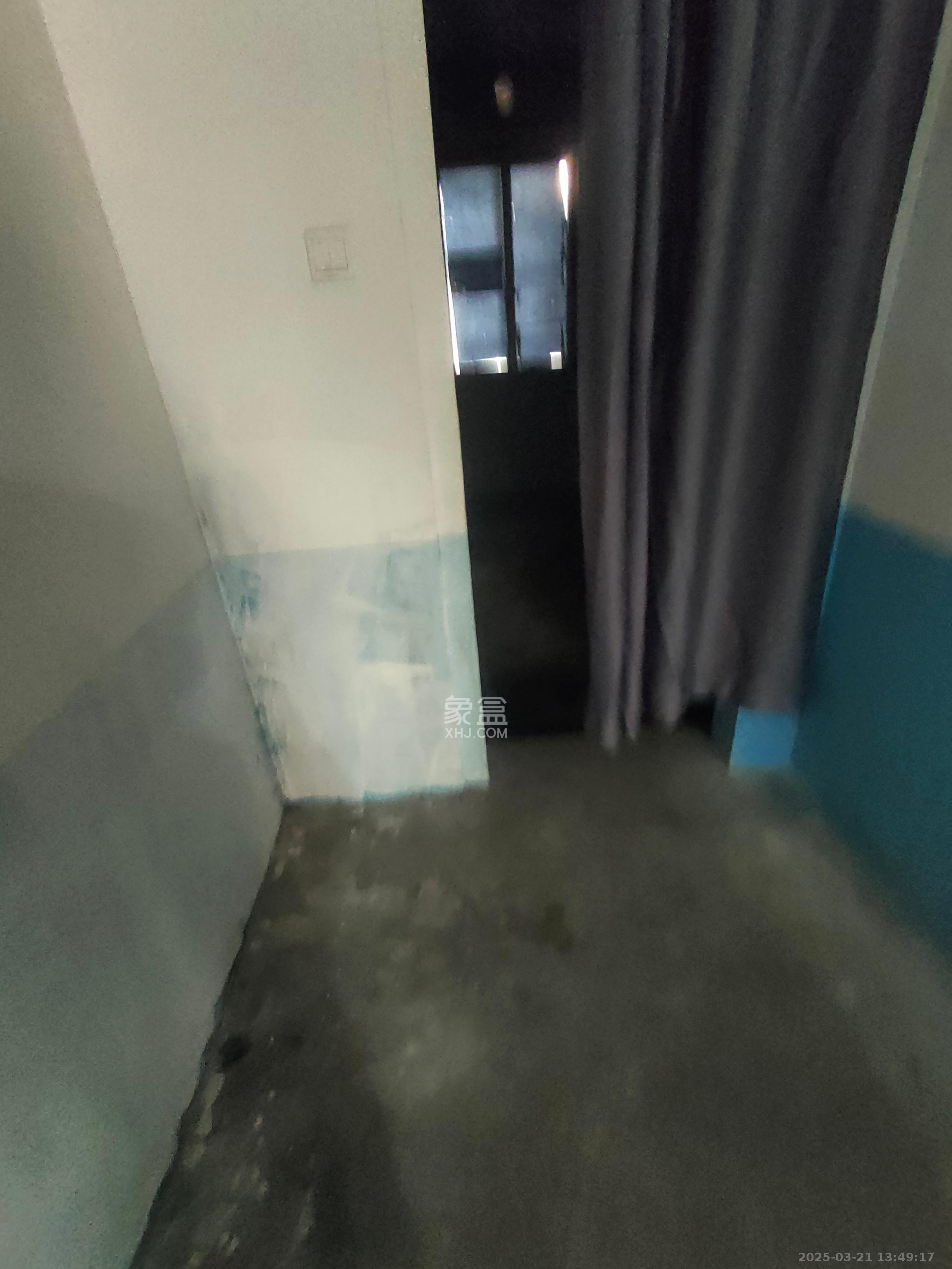 桥头家苑一期 3室2厅2卫 1800.0元/月 桥头家苑一期 3室2厅2卫 1800.0元/月室内图