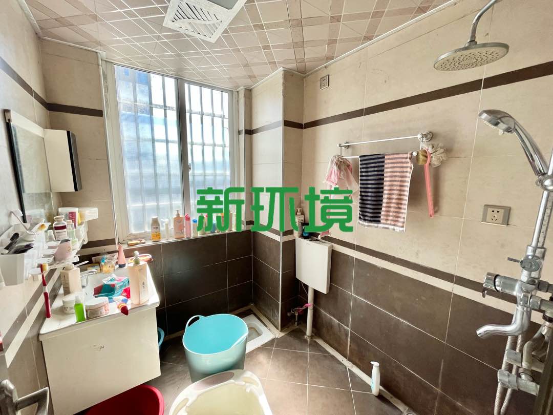 澧岸家园 4室2厅2卫 1900.0元/月 澧岸家园 4室2厅2卫 1900.0元/月室内图