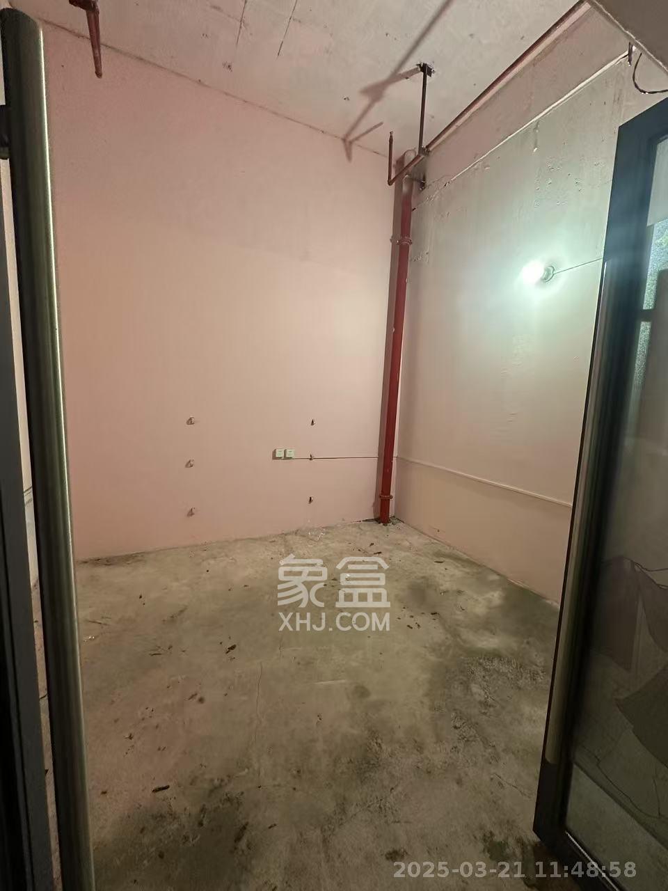 青年才郡（盈安大厦）   40.0㎡      1300.0元/月室内图