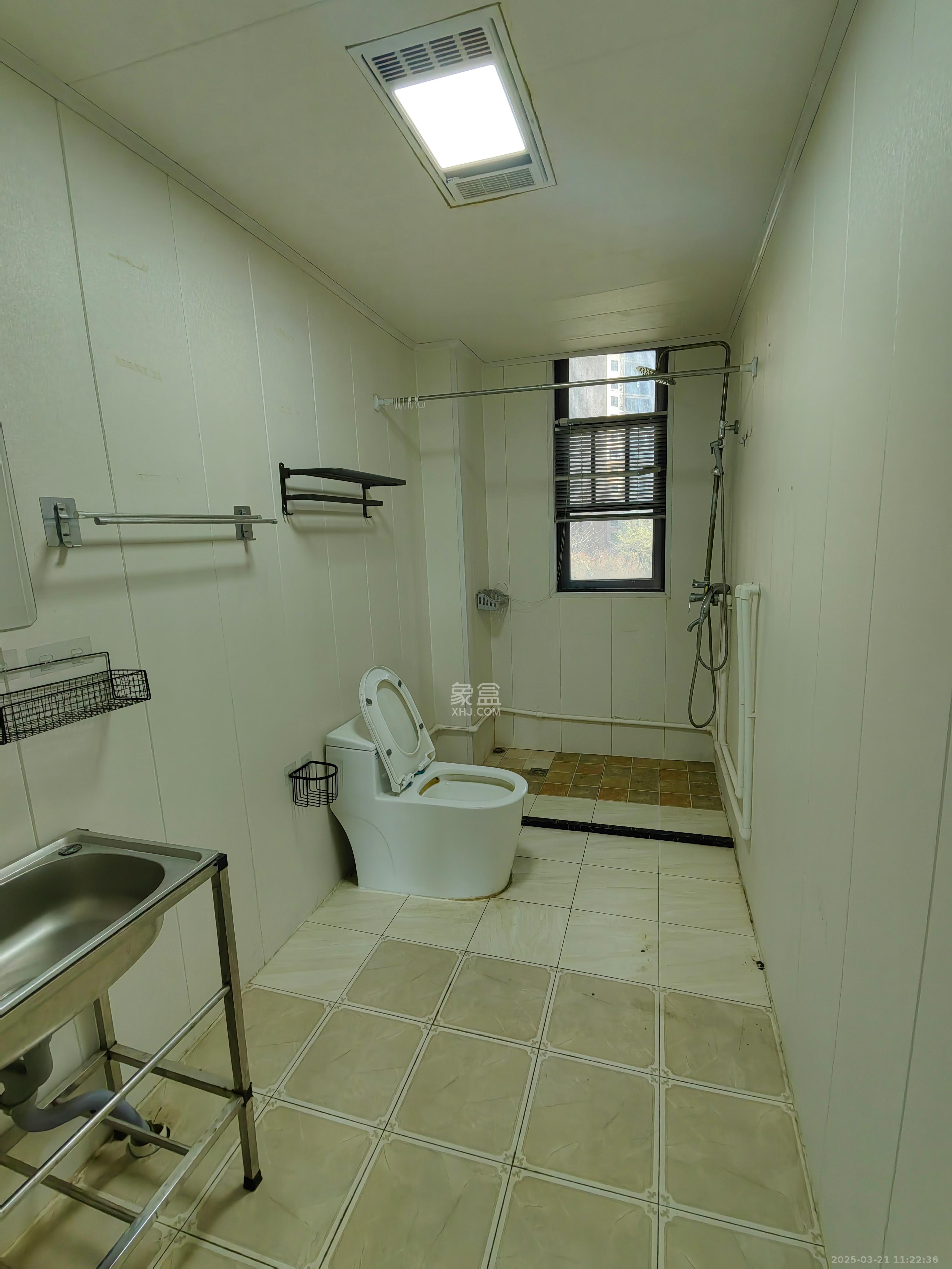 中建梅溪湖中心 4室2厅3卫 3800.0元/月 中建梅溪湖中心 4室2厅3卫 3800.0元/月室内图