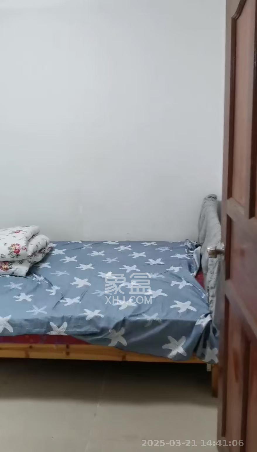 新塘垅小区(高桥物流园) 2室2厅1卫 1500.0元/月 新塘垅小区(高桥物流园) 2室2厅1卫 1500.0元/月室内图