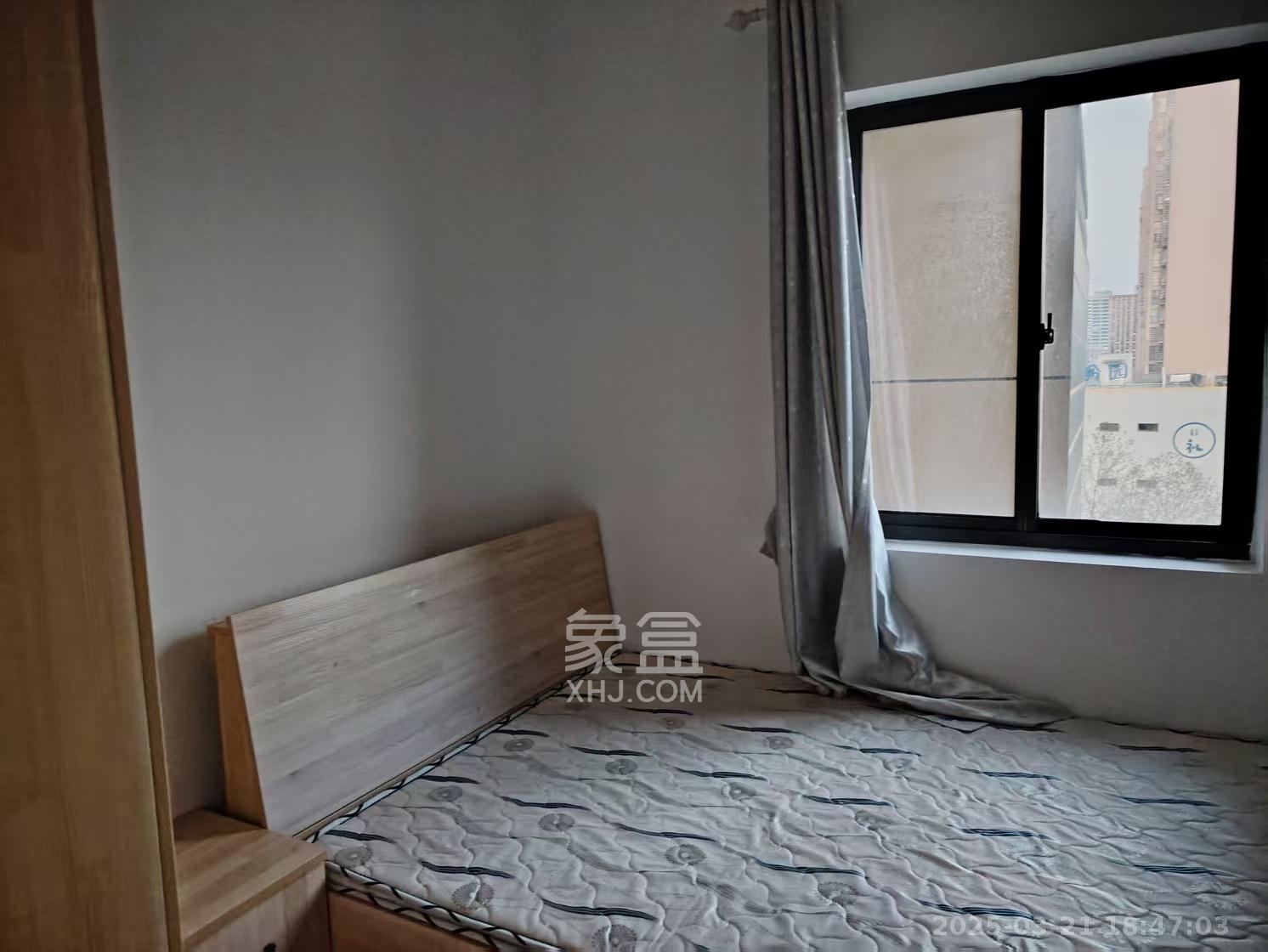 华龙家园(和泰家园) 2室2厅1卫 1650.0元/月 华龙家园(和泰家园) 2室2厅1卫 1650.0元/月室内图