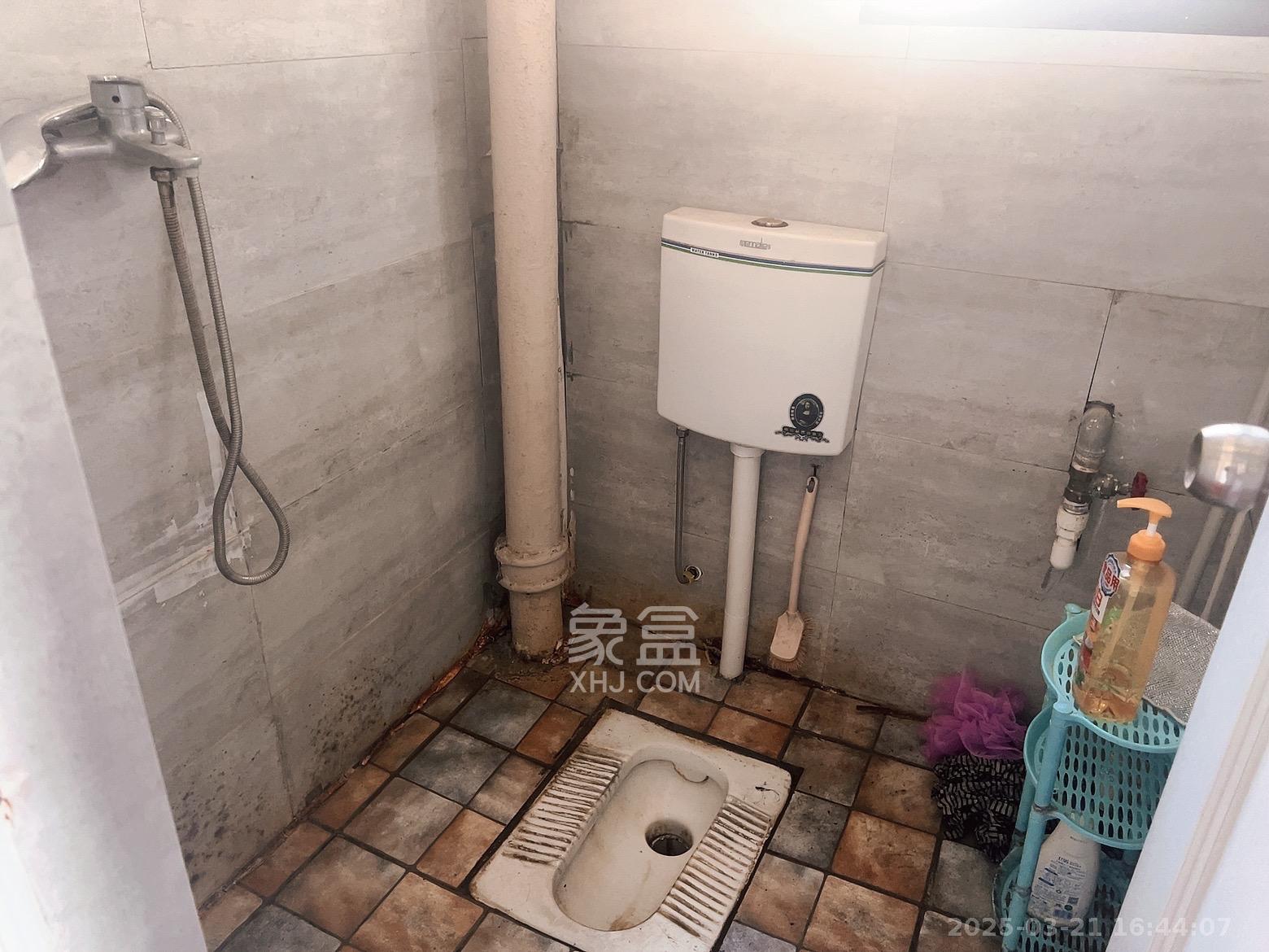 航天大院 2室1厅1卫 1100.0元/月 航天大院 2室1厅1卫 1100.0元/月室内图