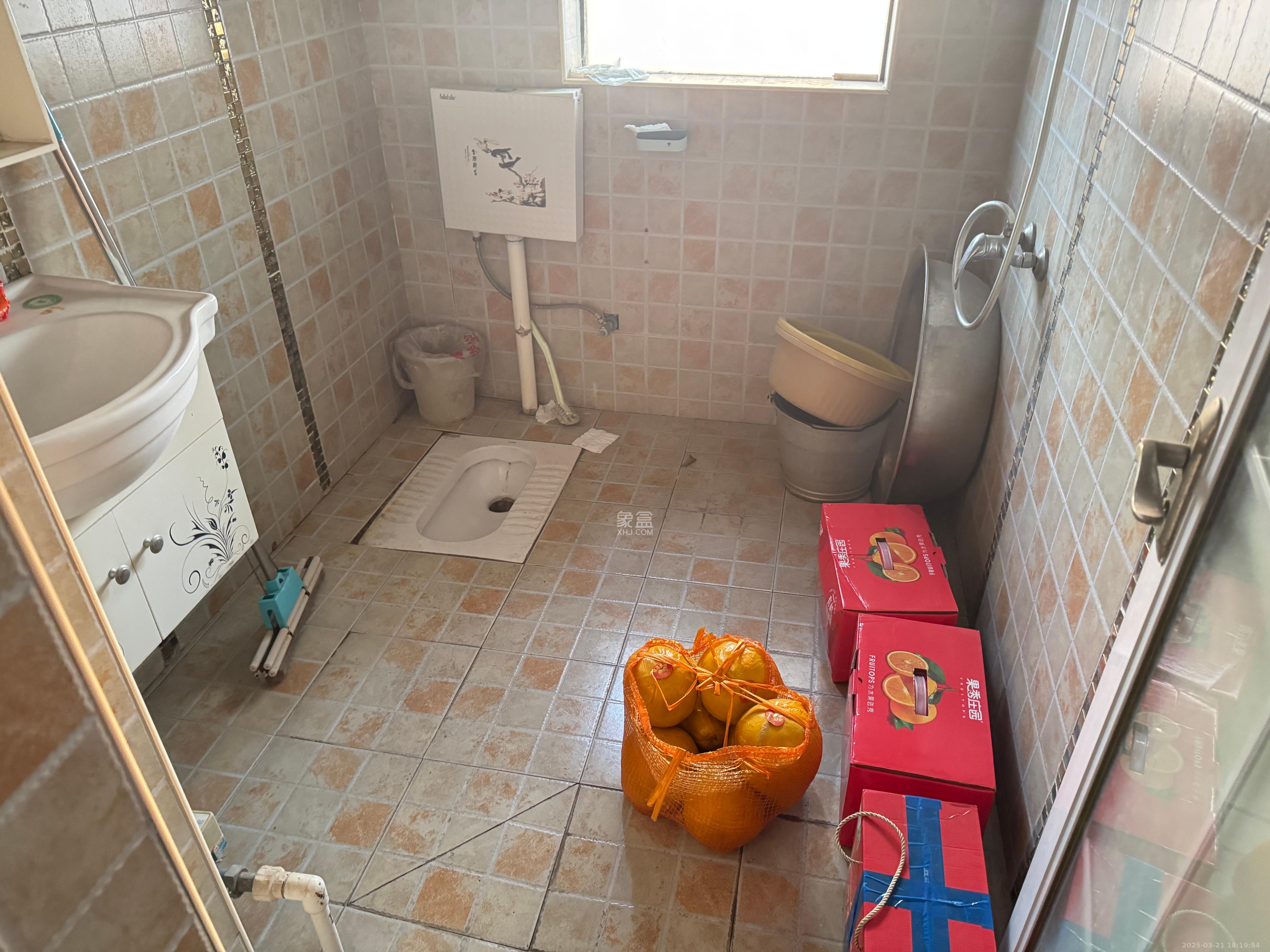 永祺西京  2室2厅1卫   2200.00元/月室内图