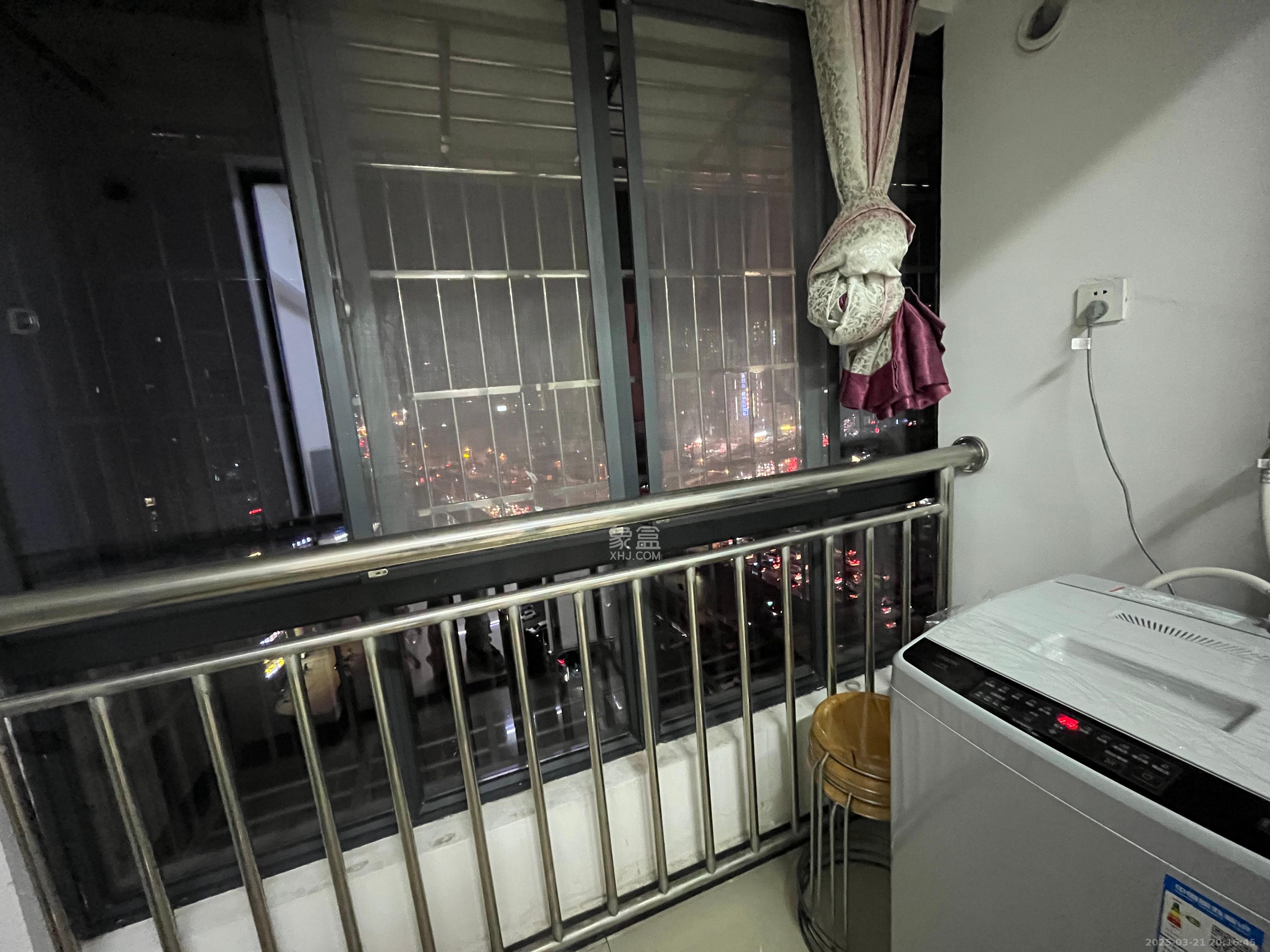 圭塘三小区  1室1厅1卫    1500.0元/月室内图