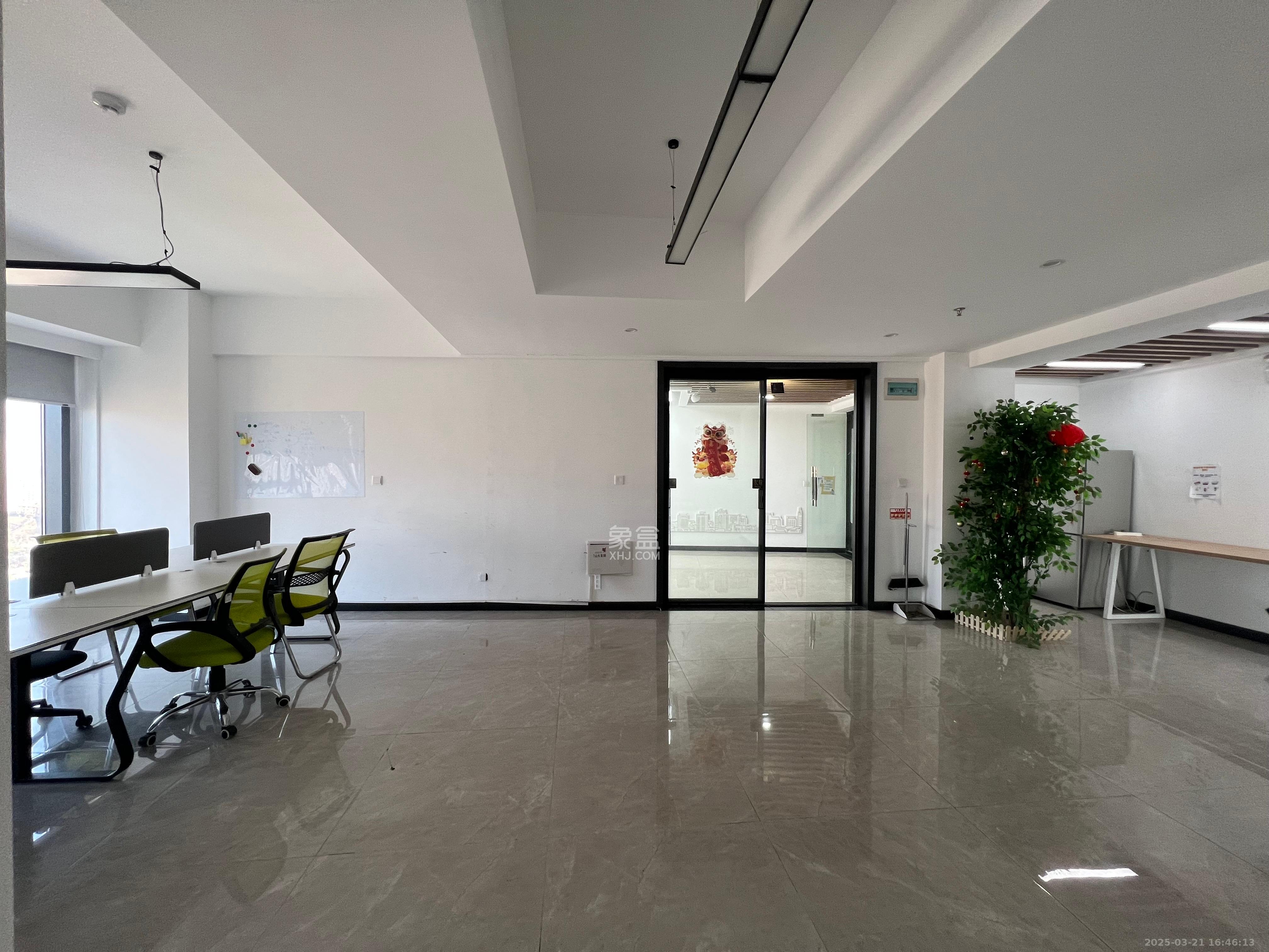 博长山水香颐 1室0厅0卫 11500.00元/月 博长山水香颐 1室0厅0卫 11500.00元/月室内图