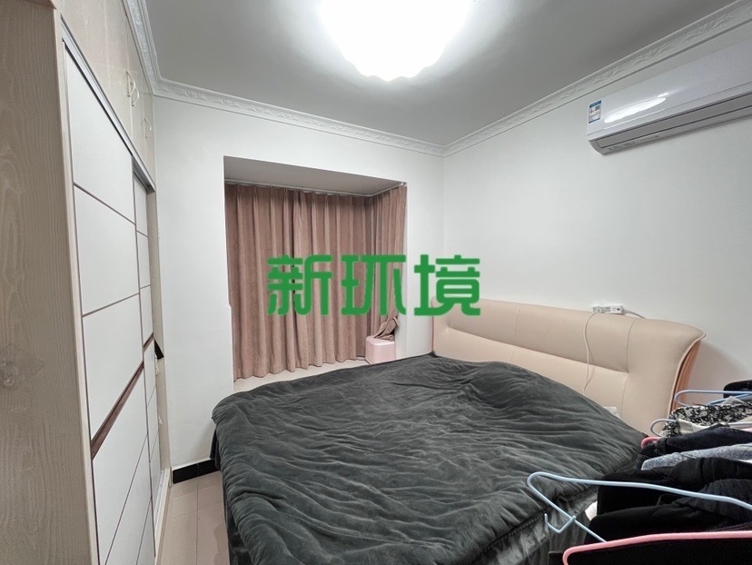 山城上品  1室1厅1卫   35.80万客厅