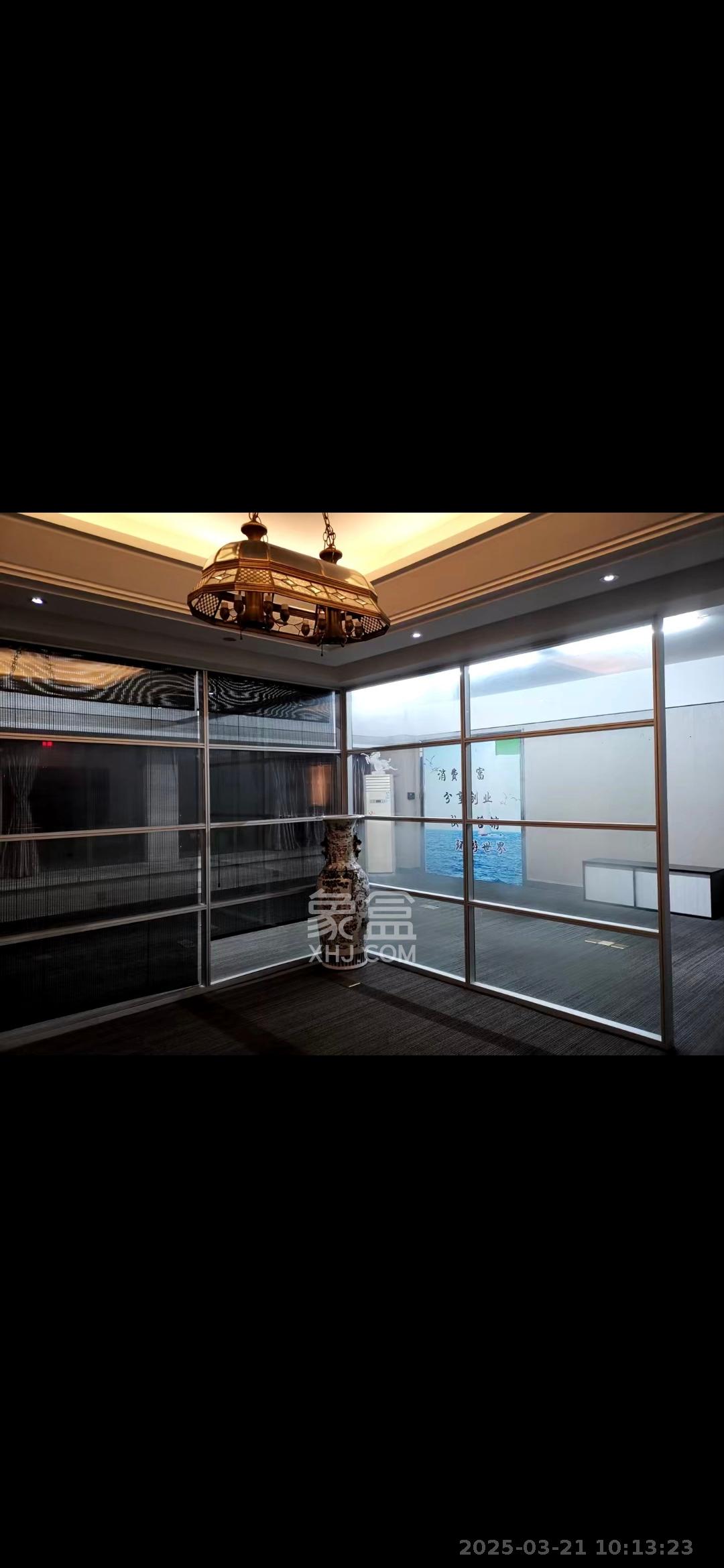 摩天一号 3室0厅0卫 3300.0元/月 摩天一号 3室0厅0卫 3300.0元/月室内图