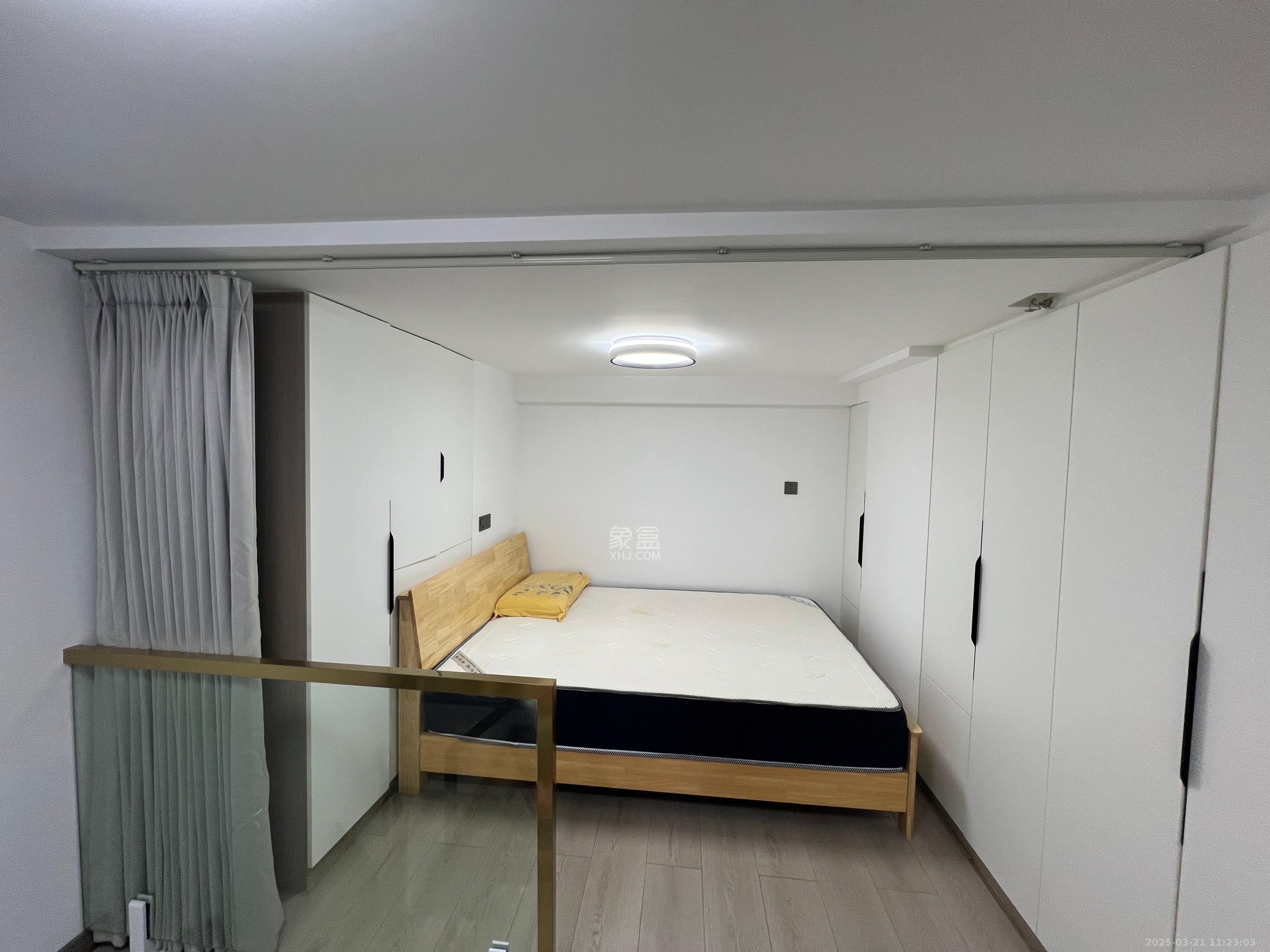 万科紫台  2室1厅1卫   2500.00元/月室内图