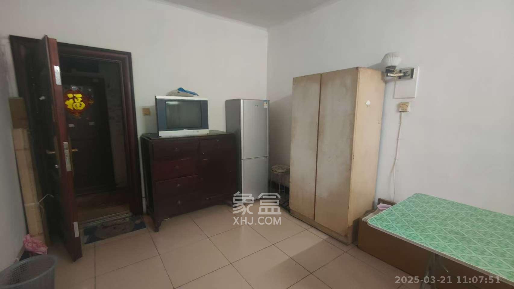 南门口散盘 1室1厅1卫 1200.0元/月 南门口散盘 1室1厅1卫 1200.0元/月室内图