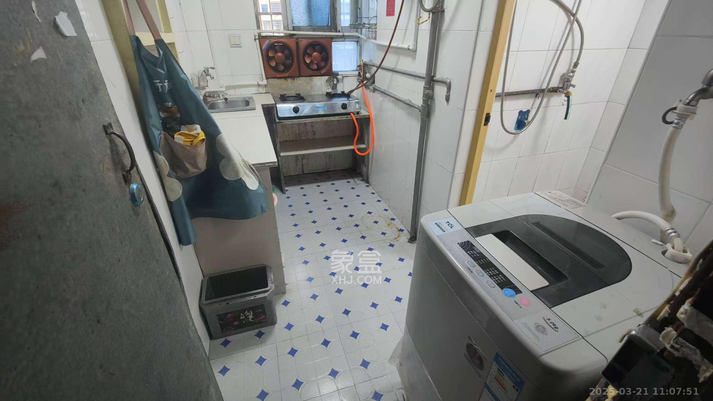 南门口散盘 1室1厅1卫 1200.0元/月 南门口散盘 1室1厅1卫 1200.0元/月室内图