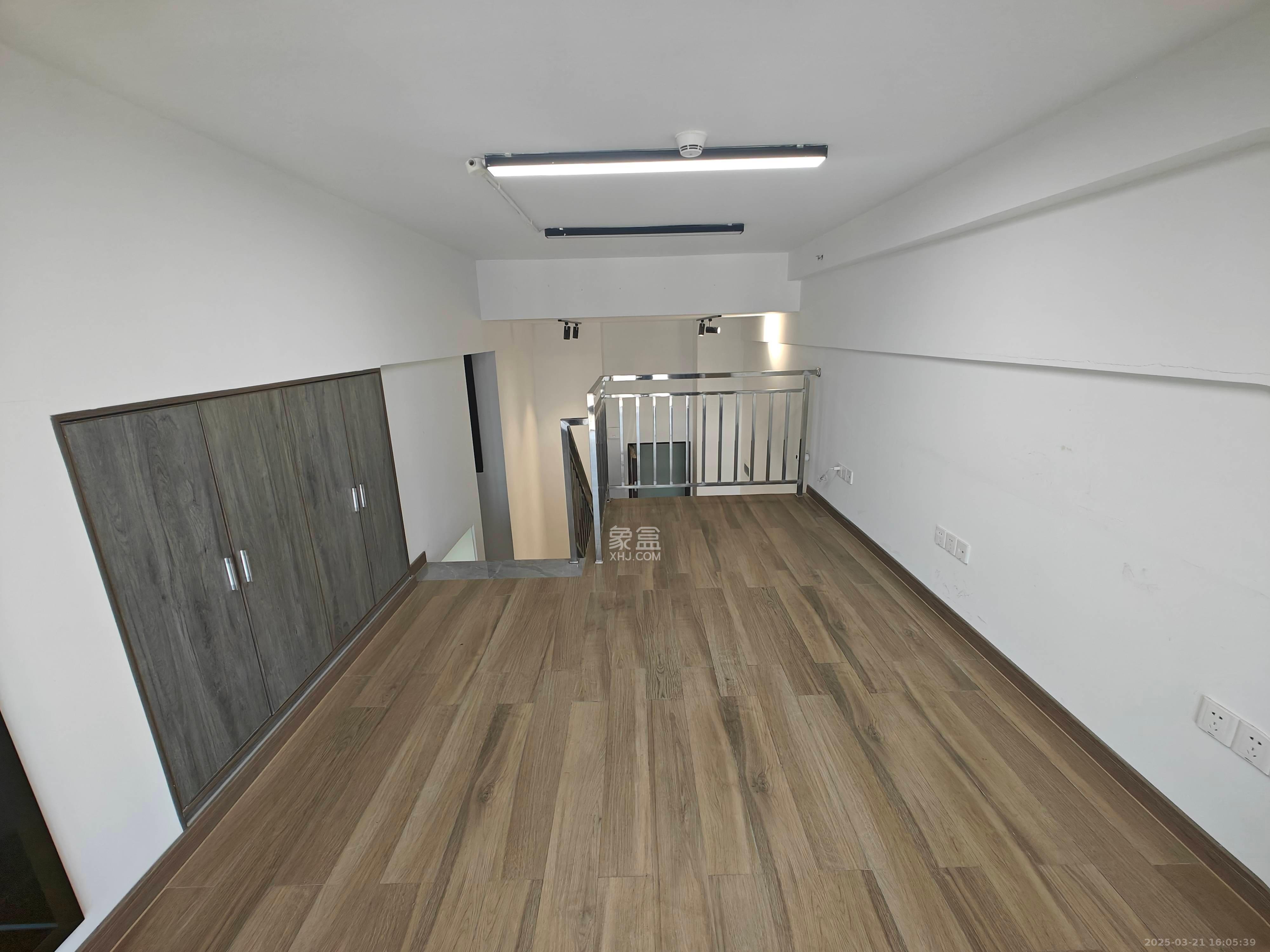 阳光城檀悦 1室1厅1卫 5600.0元/月 阳光城檀悦 1室1厅1卫 5600.0元/月室内图