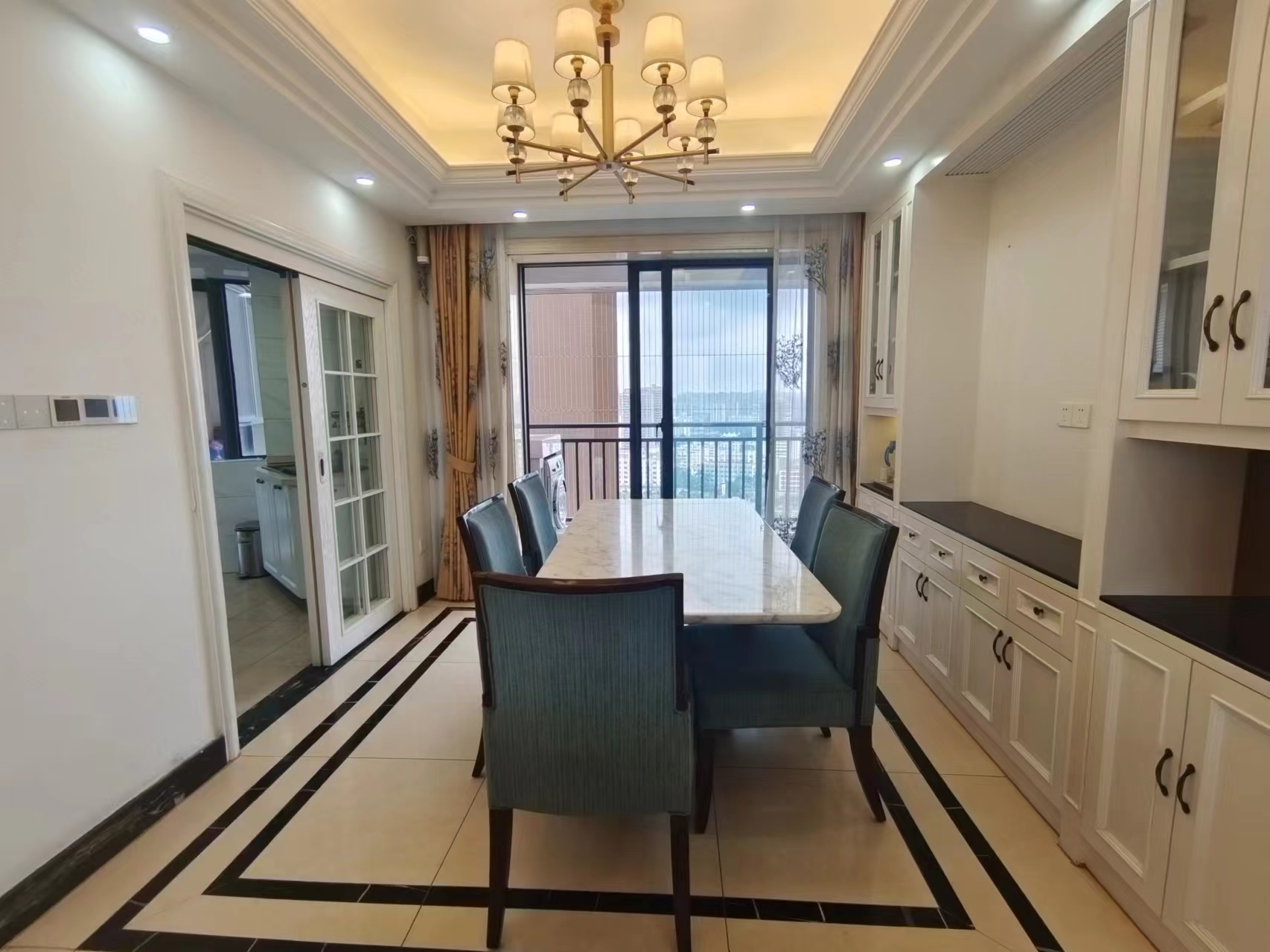 四季华庭-阳光华府 4室2厅2卫 270.0万 四季华庭-阳光华府 4室2厅2卫 270.0万室内图