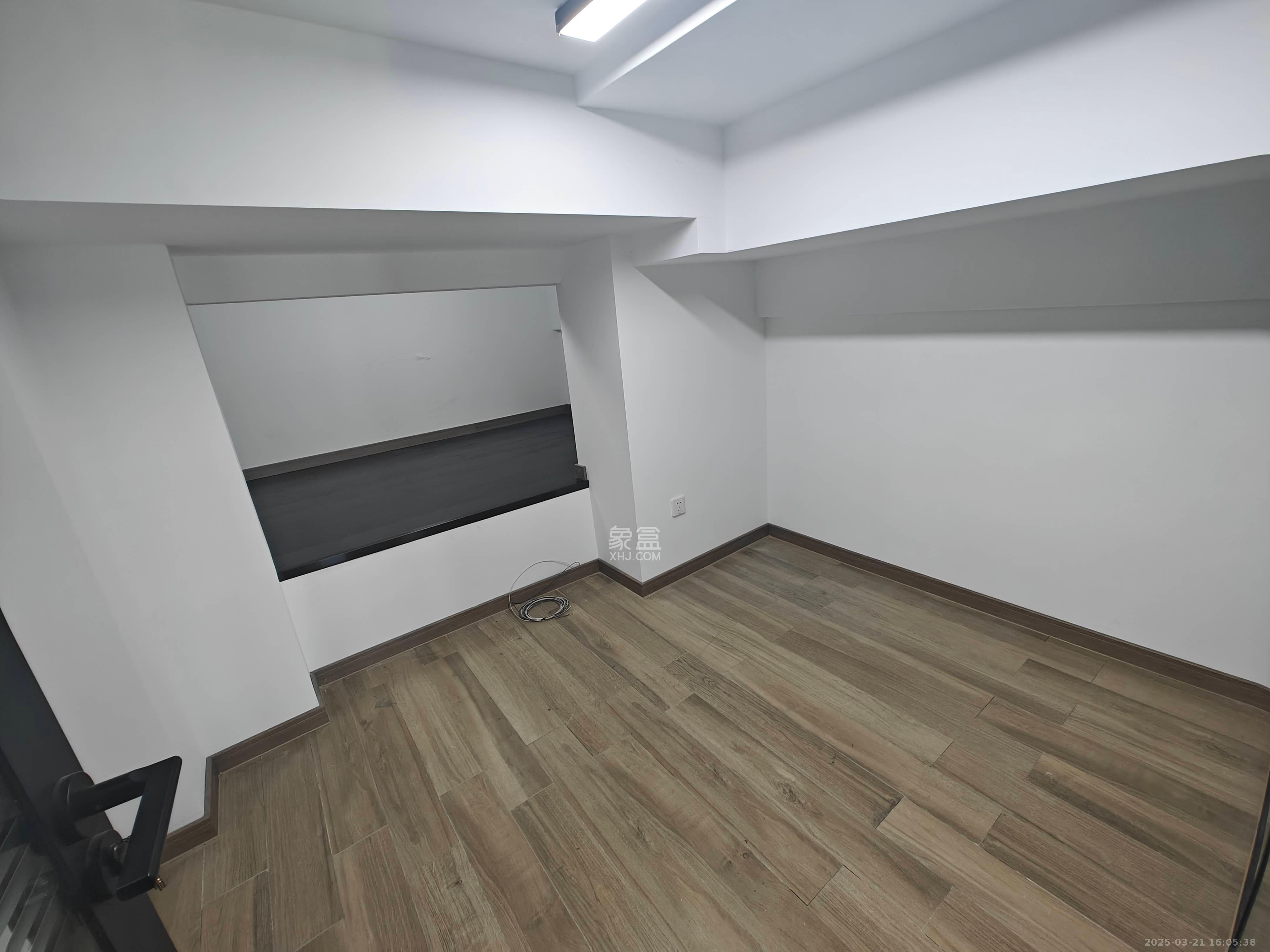 阳光城檀悦 1室1厅1卫 5600.0元/月 阳光城檀悦 1室1厅1卫 5600.0元/月室内图