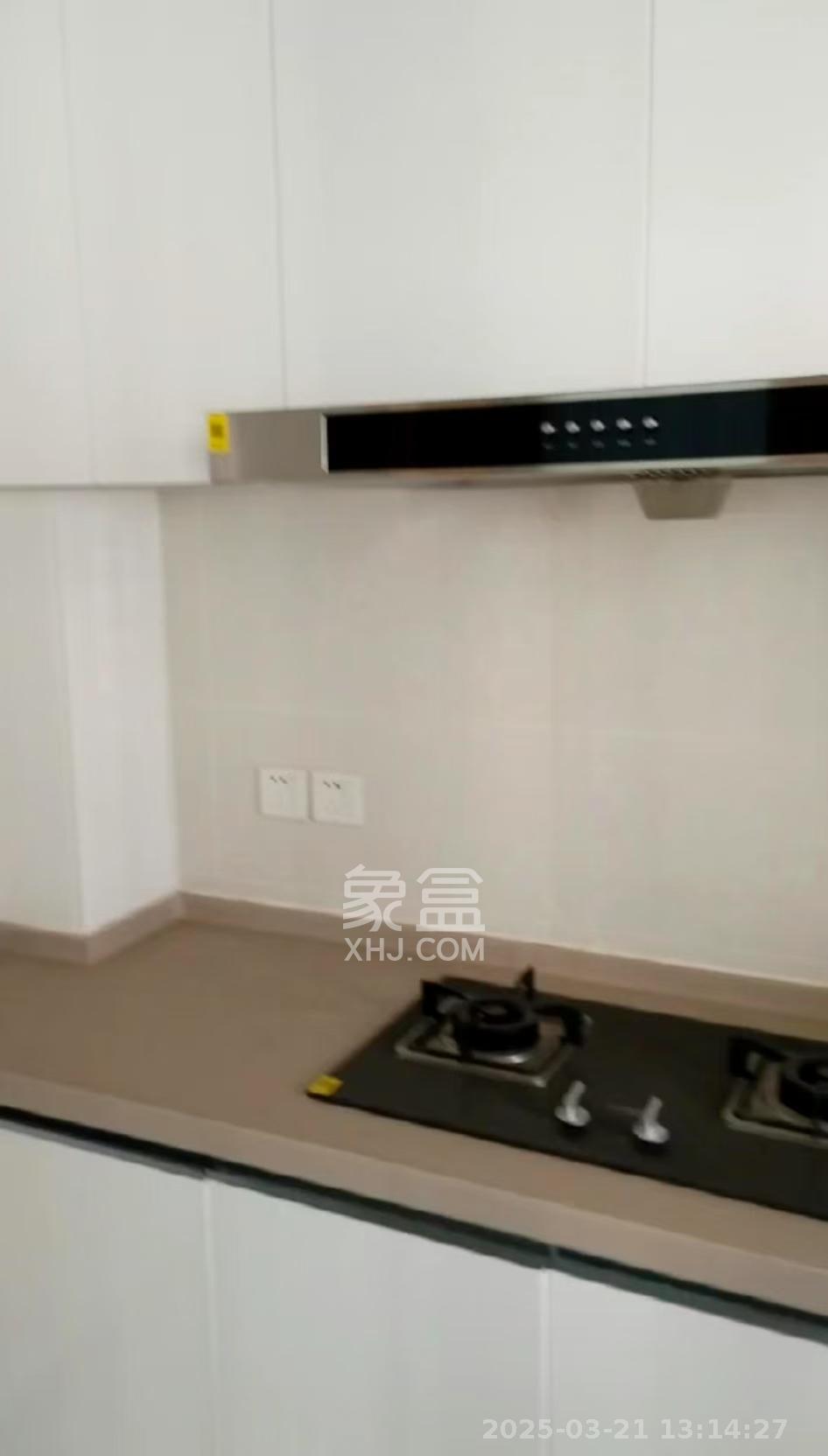 梅溪湖玺悦(新城金茂梦想玺悦) 4室2厅2卫 3800.0元/月 梅溪湖玺悦(新城金茂梦想玺悦) 4室2厅2卫 3800.0元/月室内图