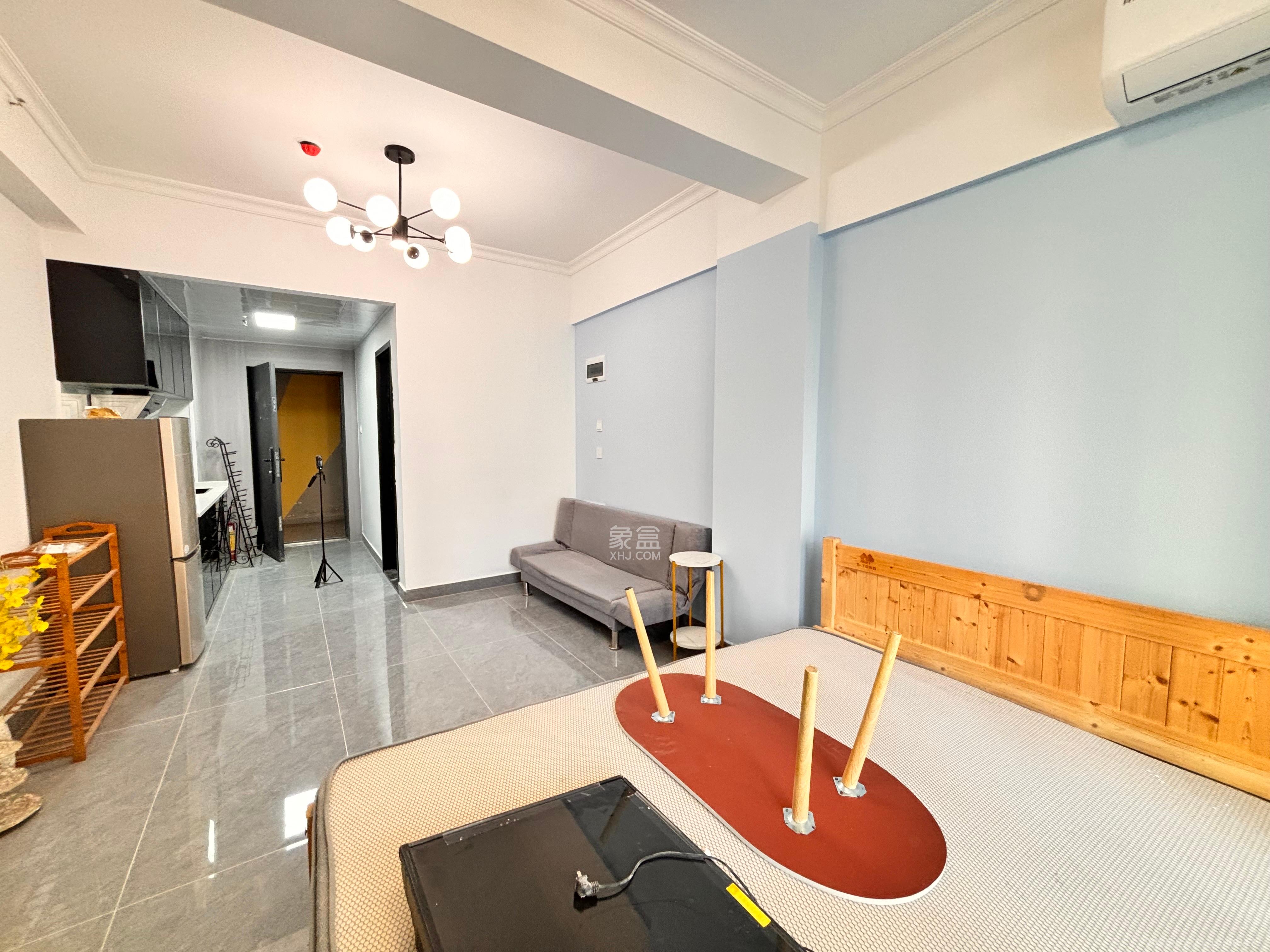 芙蓉万国城MOMA（卓越汇富苑）  1室1厅1卫    1680.0元/月室内图