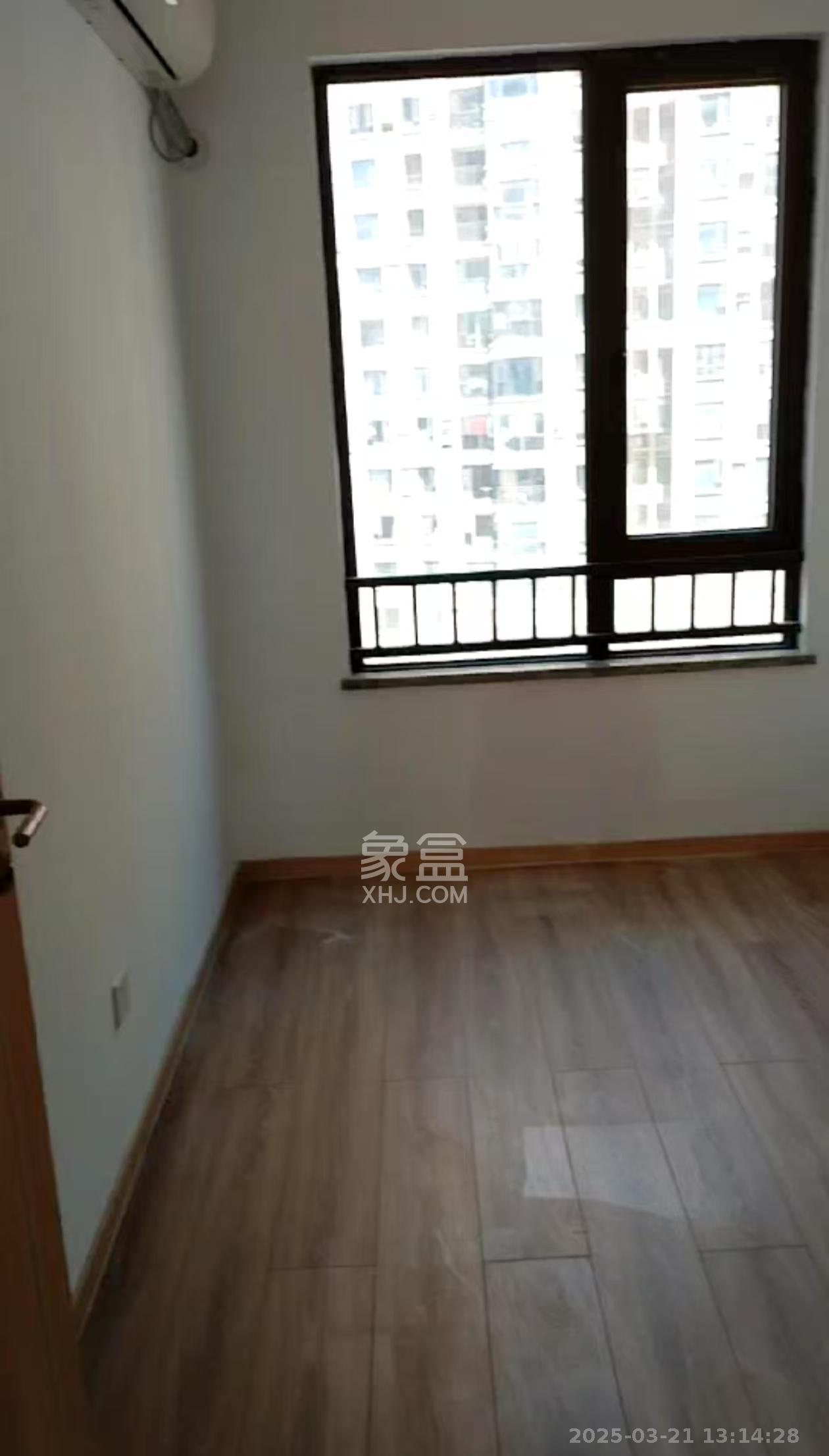 梅溪湖玺悦(新城金茂梦想玺悦) 4室2厅2卫 3800.0元/月 梅溪湖玺悦(新城金茂梦想玺悦) 4室2厅2卫 3800.0元/月室内图