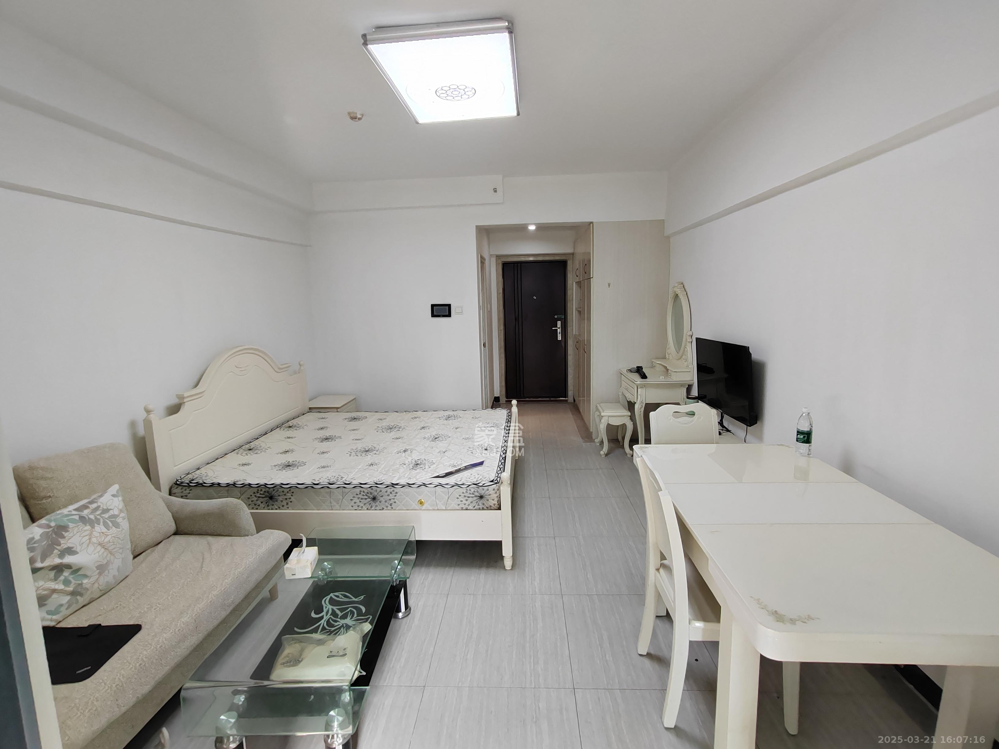 五一钻界 1室1厅1卫 2000.0元/月 五一钻界 1室1厅1卫 2000.0元/月室内图