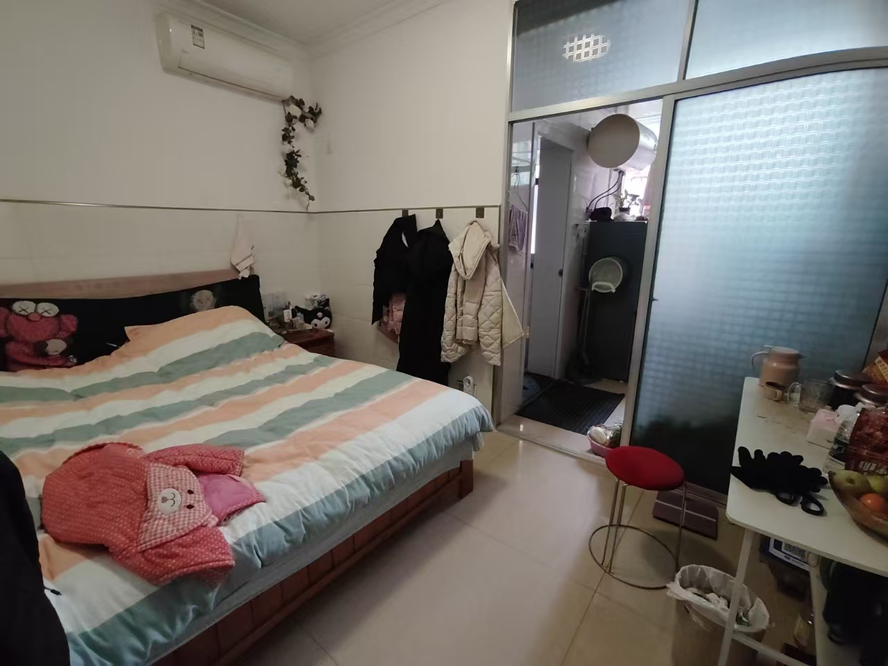 金塘小区  1室0厅1卫    800.0元/月 金塘小区  1室0厅1卫    800.0元/月室内图