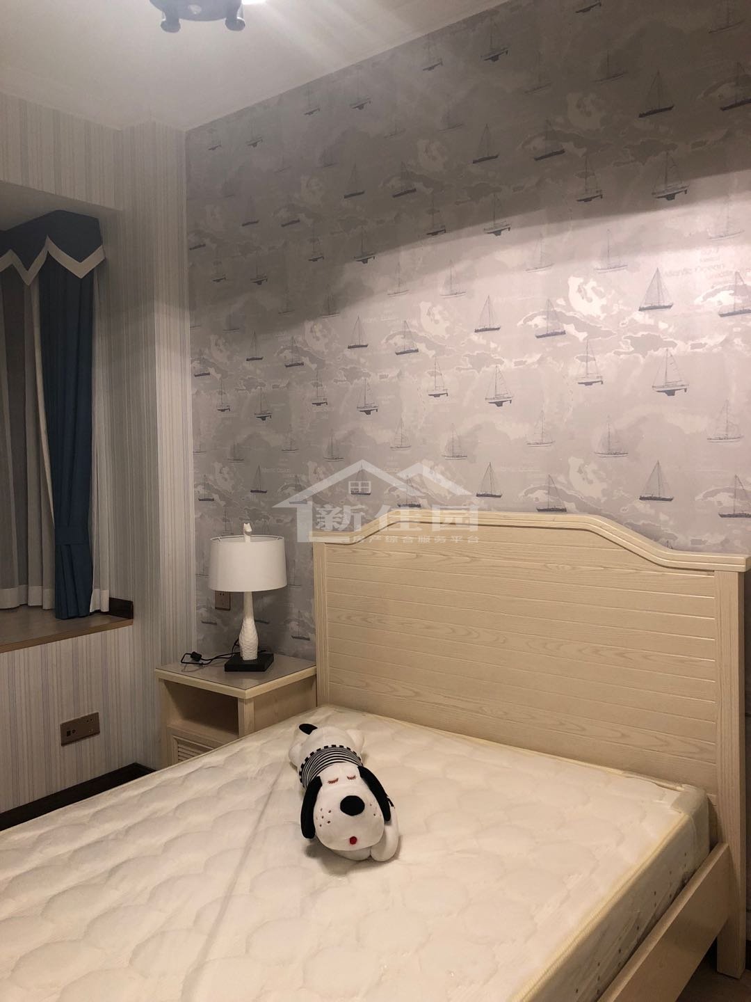 丽景天下一期  3室2厅2卫   2400.00元/月室内图