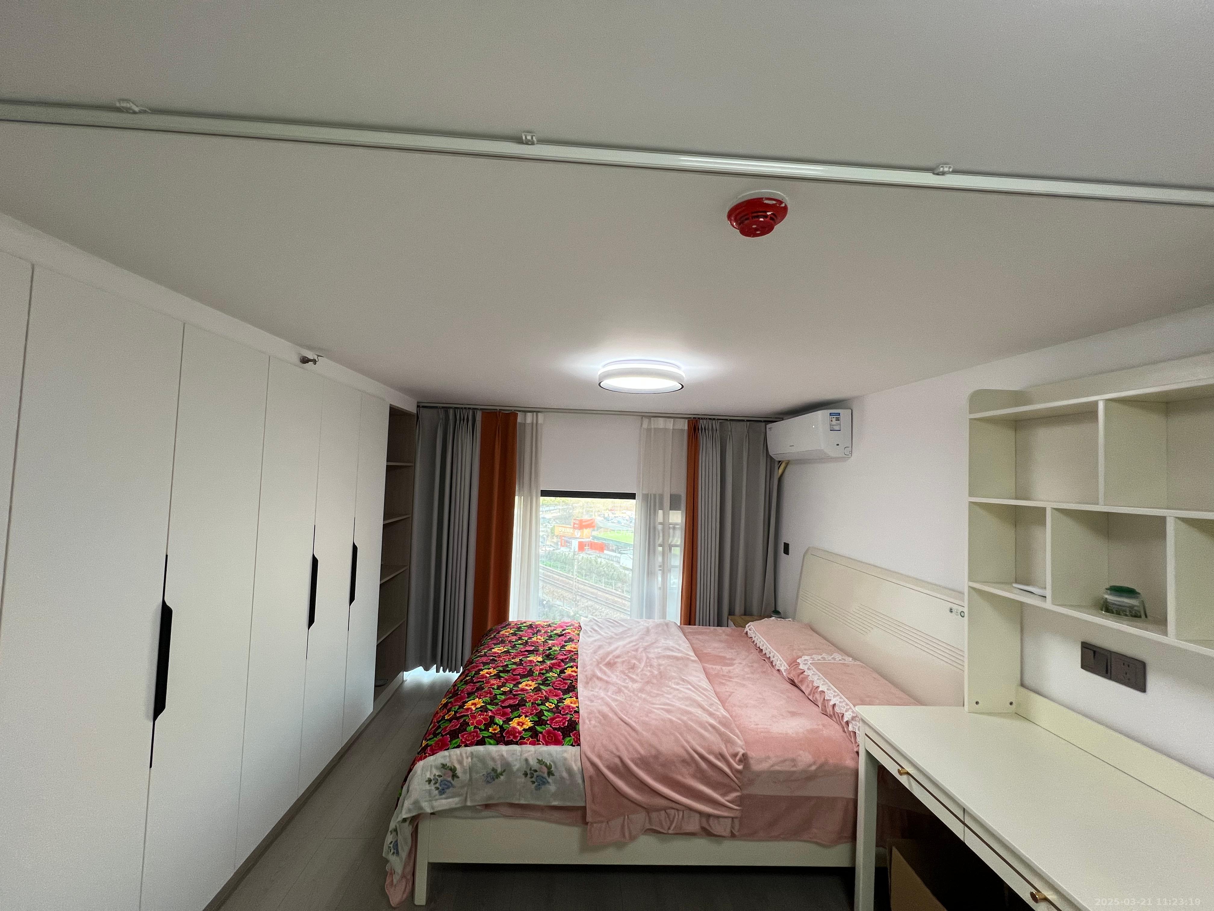 万科紫台  2室1厅1卫   2500.00元/月室内图
