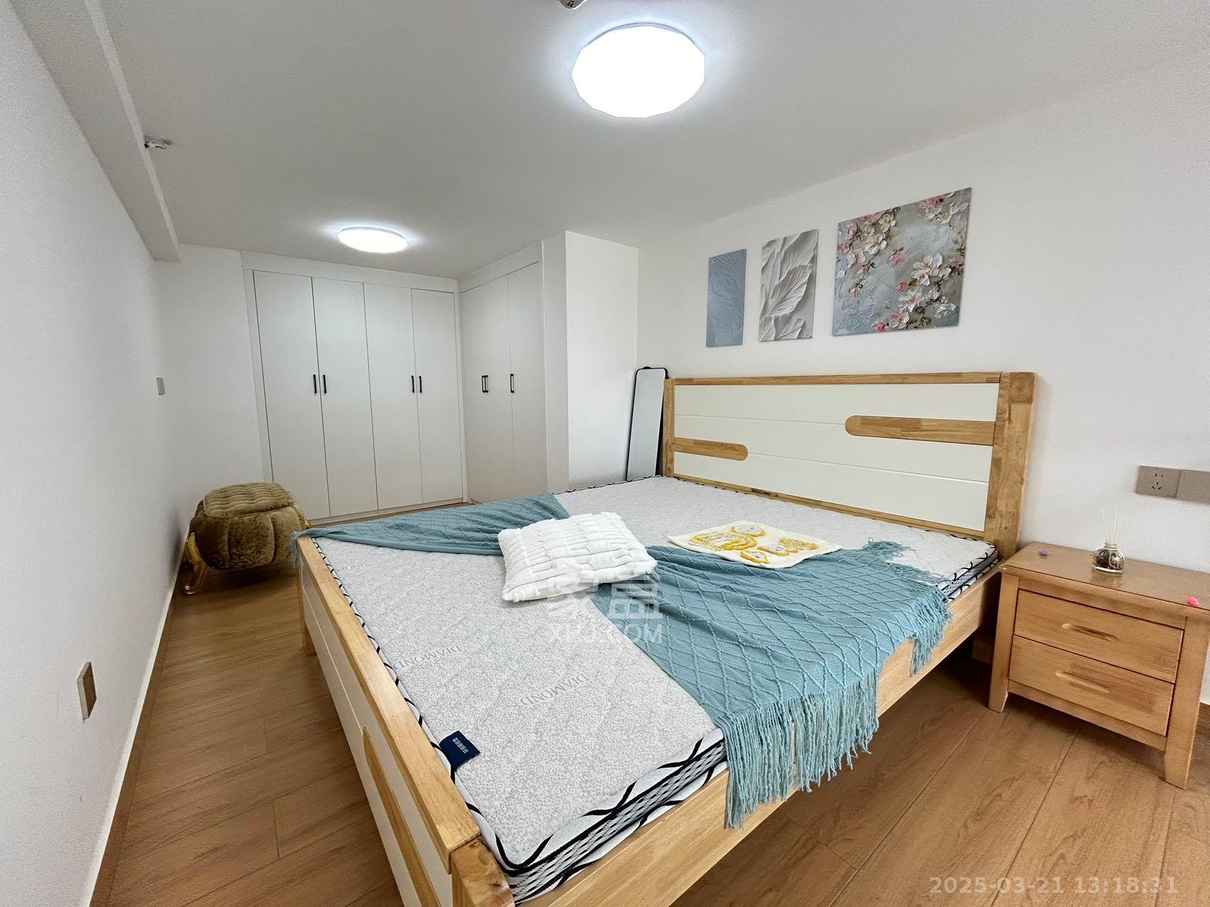 时代MOMA云PARK  1室1厅1卫   2400.00元/月室内图