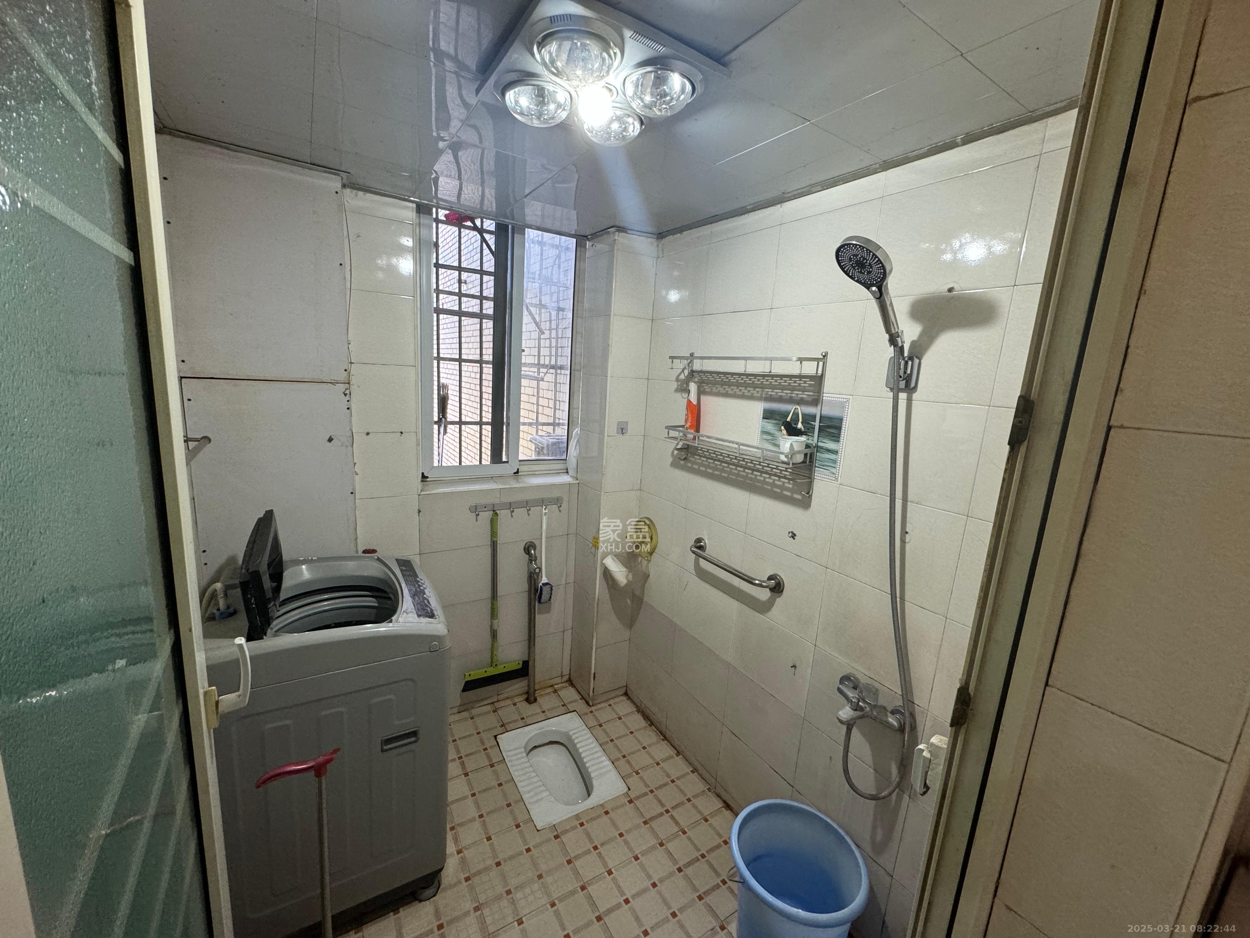 好家园  2室2厅1卫    1600.0元/月室内图