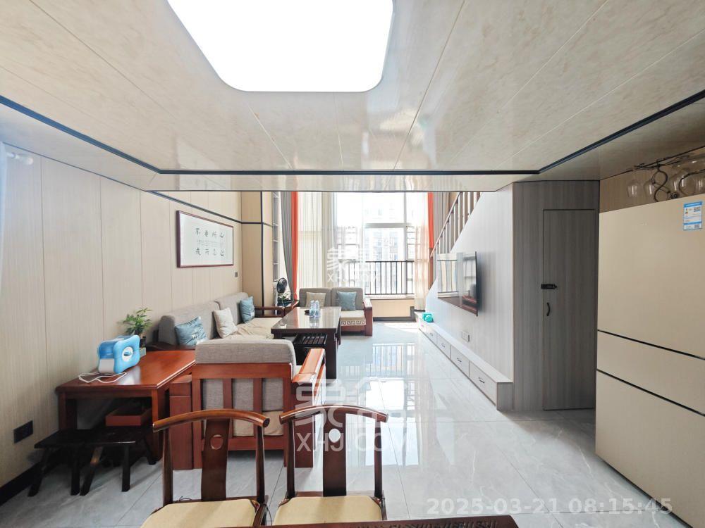 合能枫丹丽舍(柏悦名苑) 2室2厅1卫 2480.0元/月 合能枫丹丽舍(柏悦名苑) 2室2厅1卫 2480.0元/月室内图