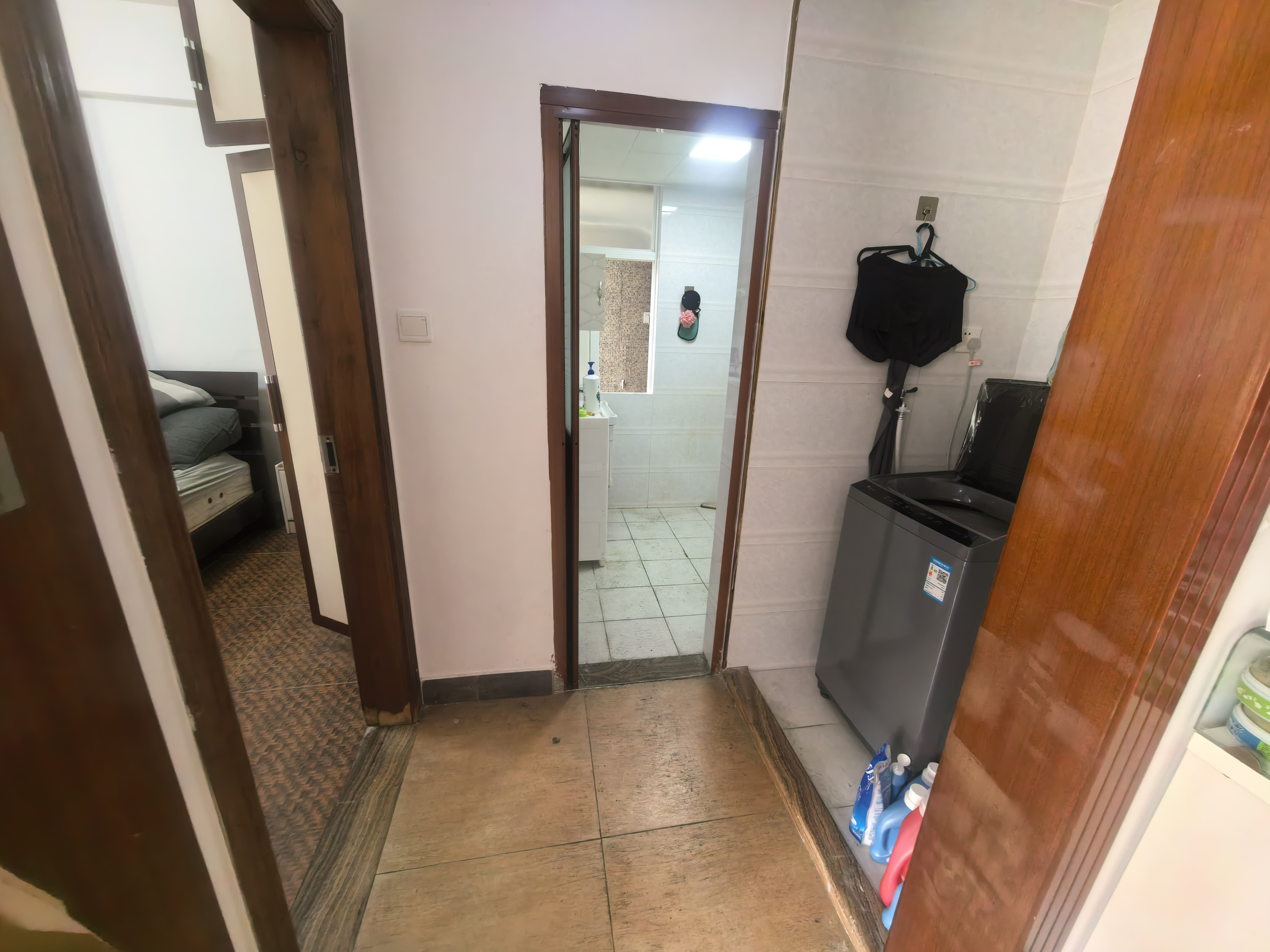 海韵裕都 2室1厅1卫 2100.0元/月 海韵裕都 2室1厅1卫 2100.0元/月室内图