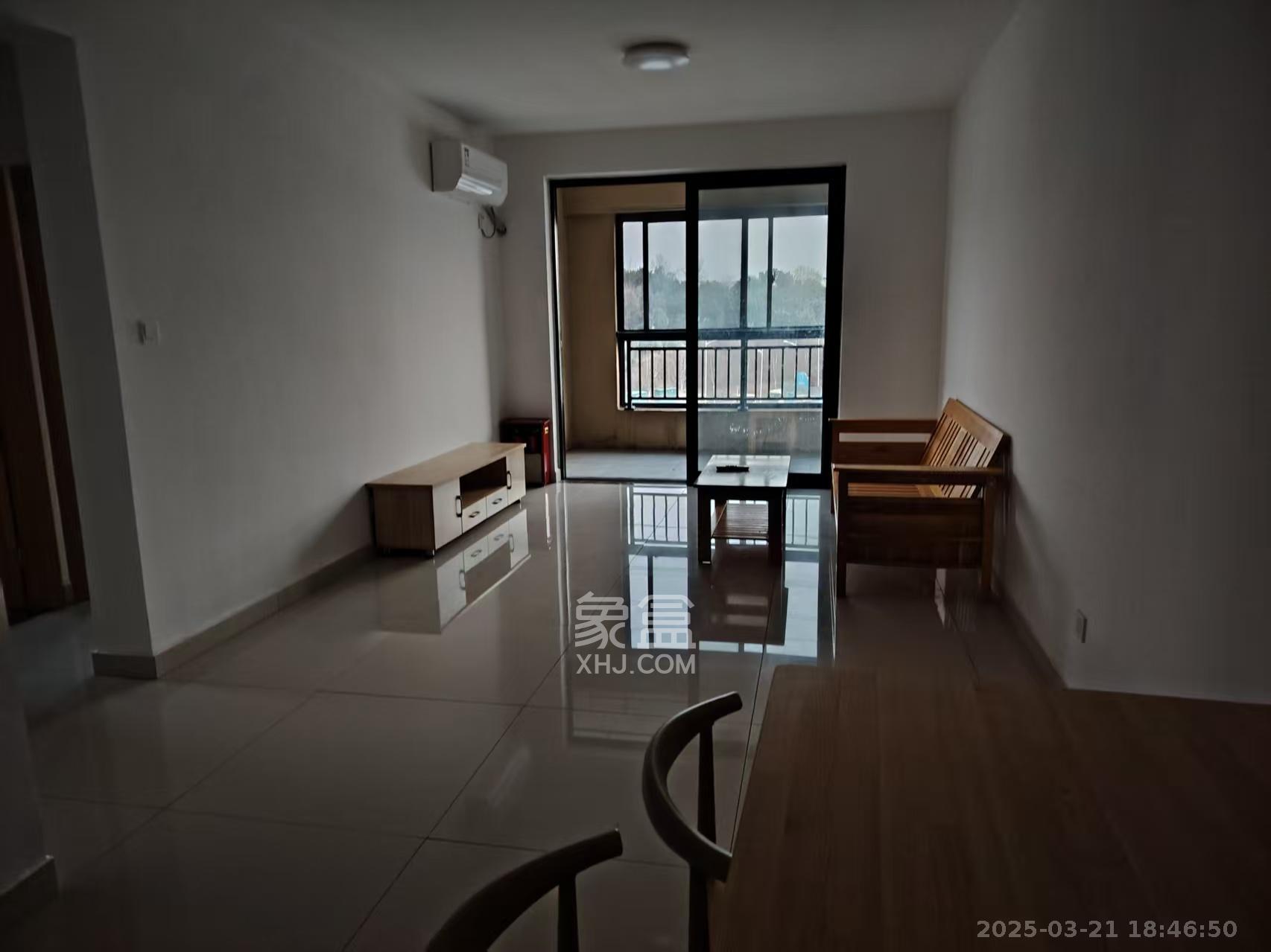 华龙家园(和泰家园)  2室2厅1卫    1650.0元/月 华龙家园(和泰家园)  2室2厅1卫    1650.0元/月