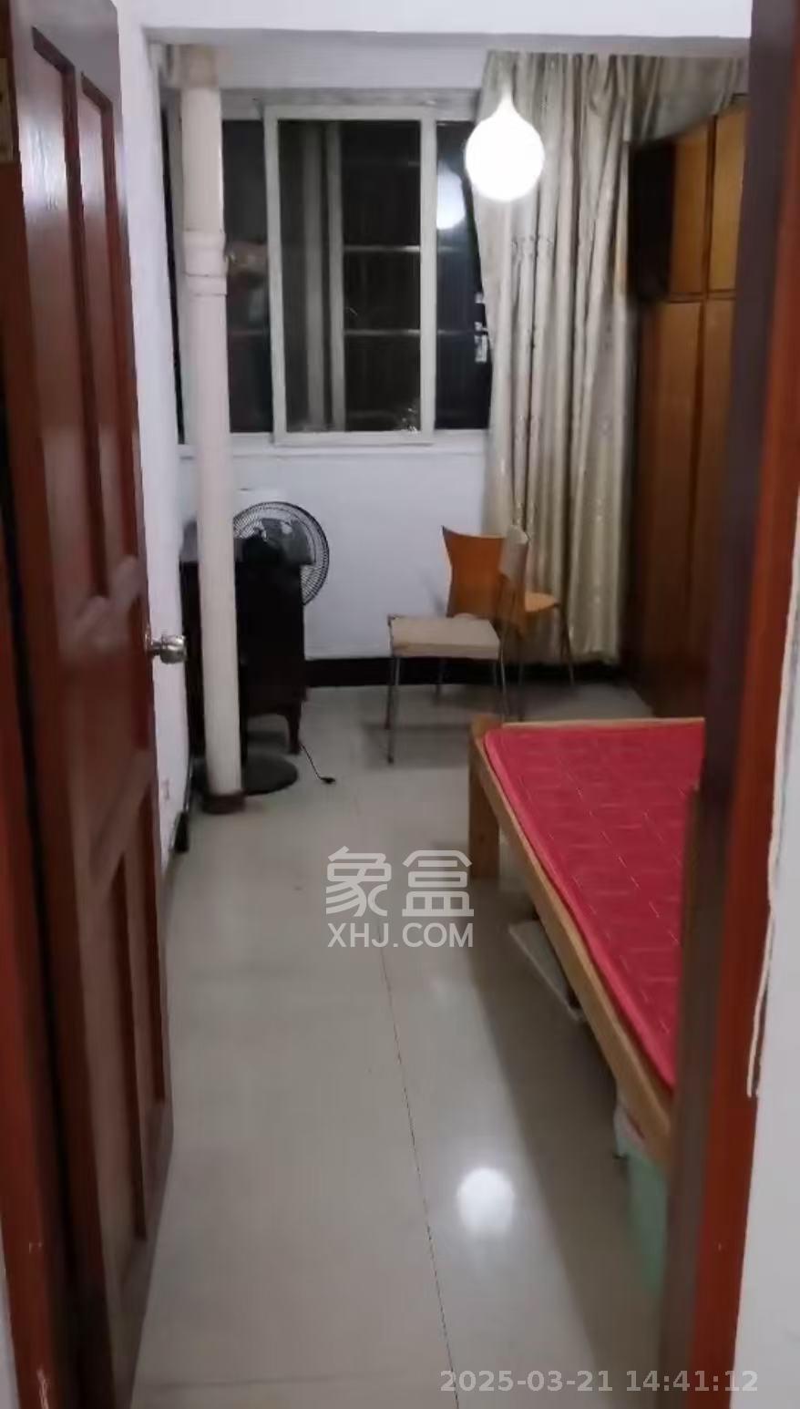 新塘垅小区(高桥物流园) 2室2厅1卫 1500.0元/月 新塘垅小区(高桥物流园) 2室2厅1卫 1500.0元/月室内图