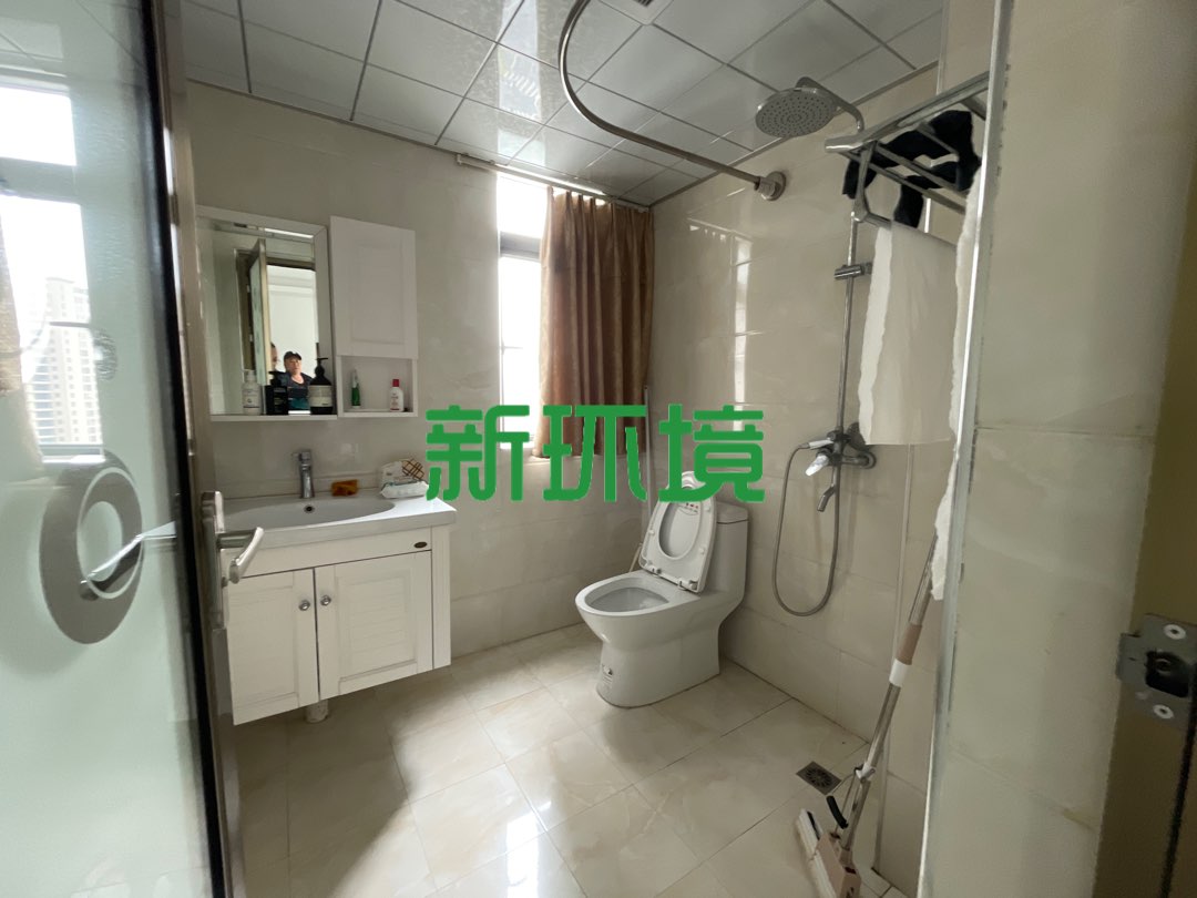 东岳新外滩 2室2厅1卫 1800.0元/月 东岳新外滩 2室2厅1卫 1800.0元/月室内图