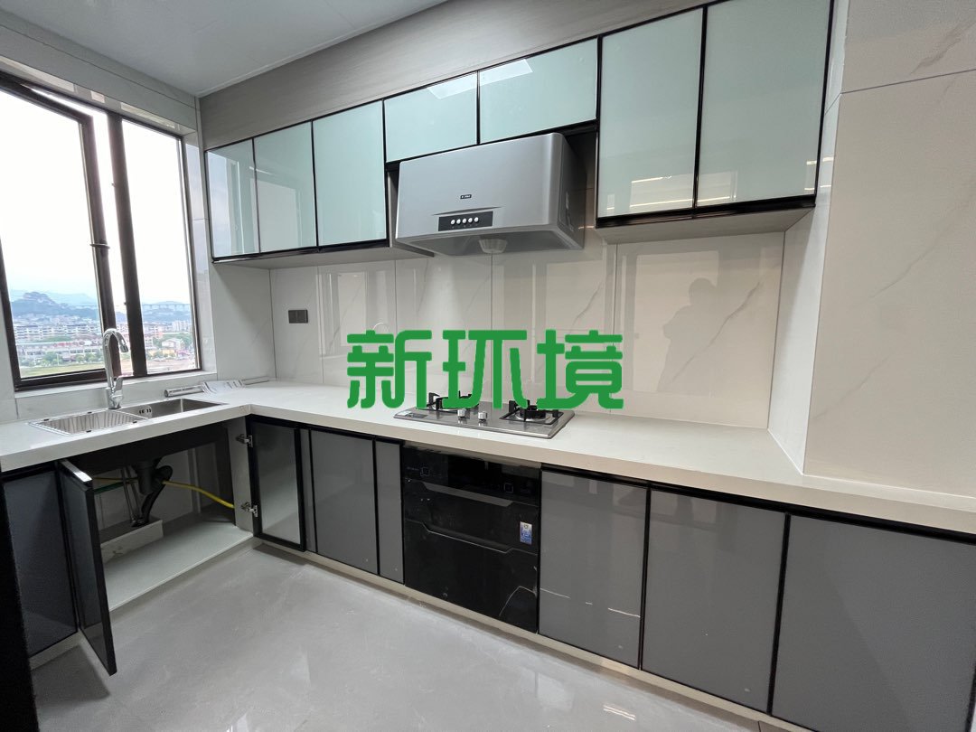 天空之眼-君天公馆 4室2厅2卫 2600.0元/月 天空之眼-君天公馆 4室2厅2卫 2600.0元/月室内图