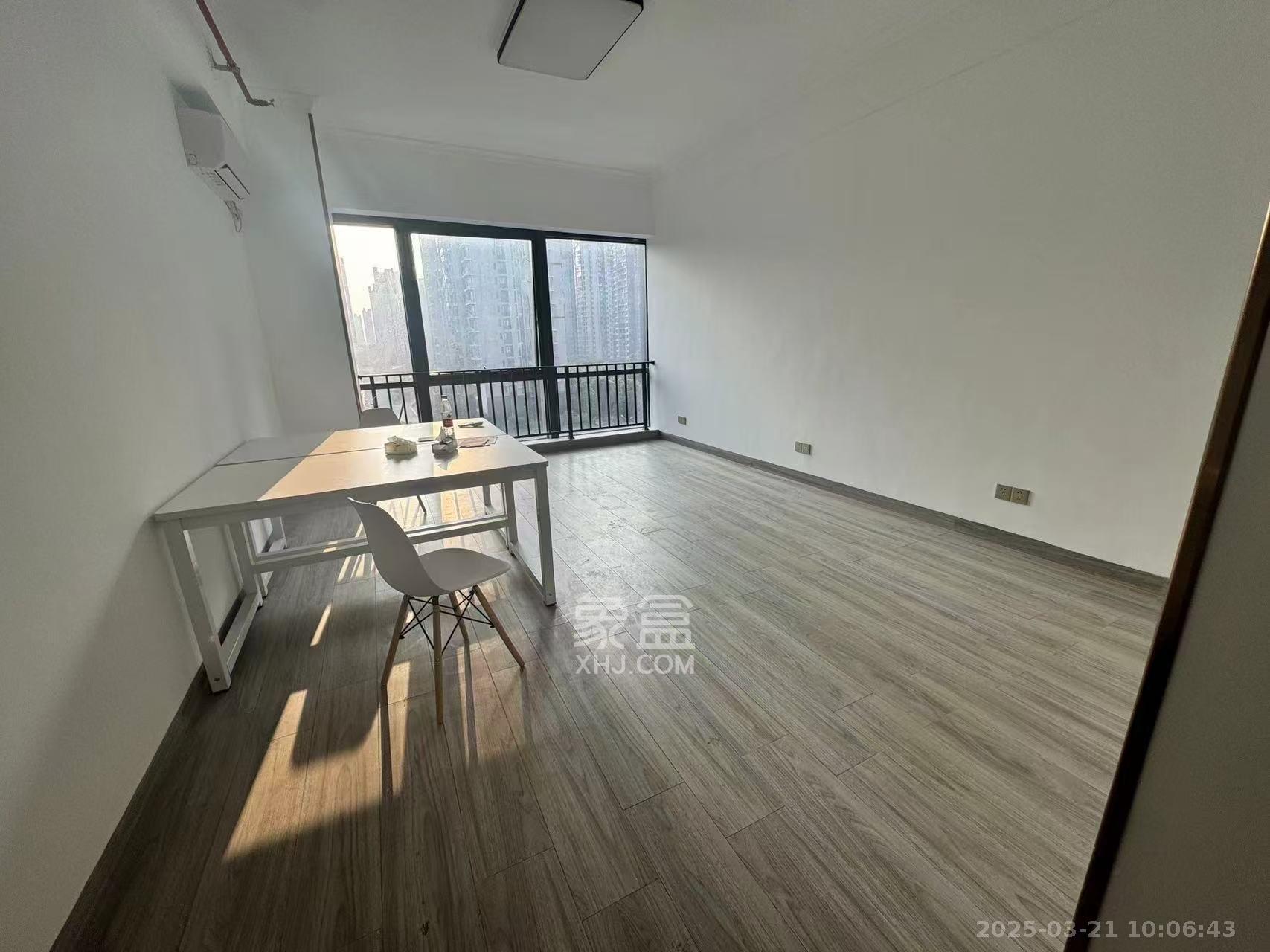 中建悦和城  1室1厅1卫    1400.0元/月 中建悦和城  1室1厅1卫    1400.0元/月