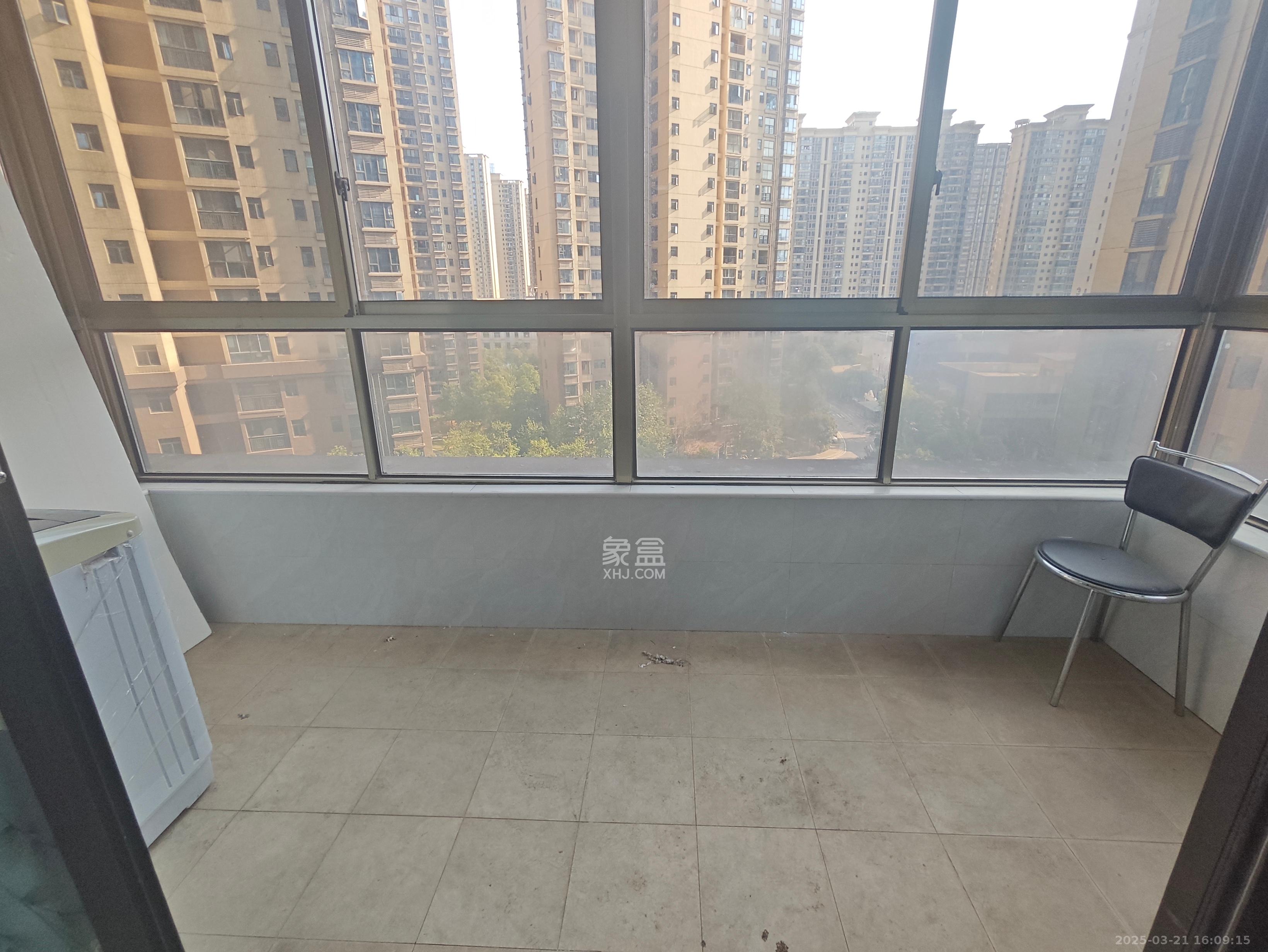 江山帝景哈佛  3室2厅1卫   2200.00元/月室内图