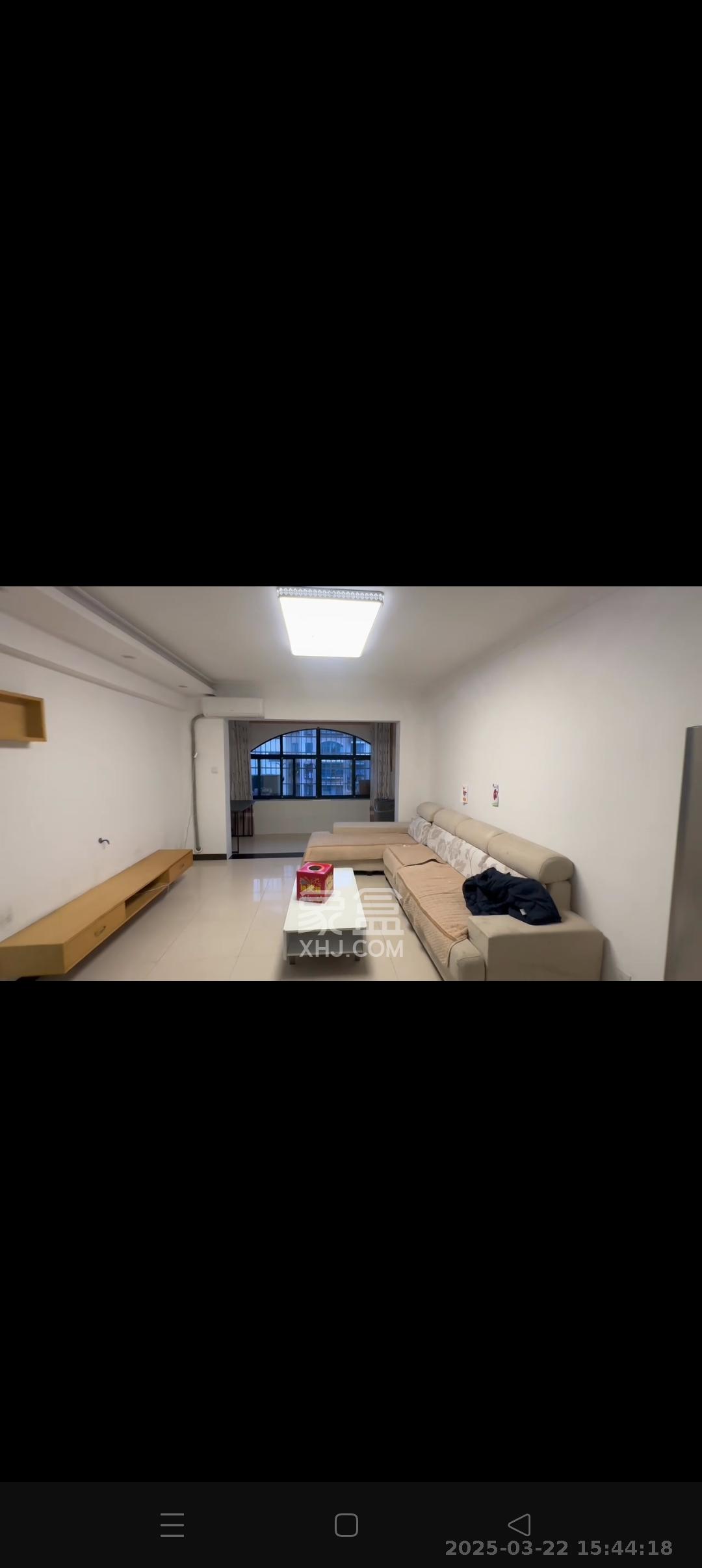 麓枫和苑  2室2厅1卫   2200.00元/月