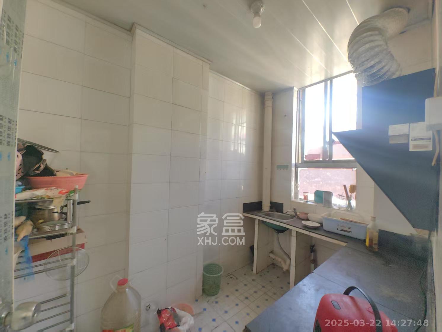 洞井生产安置小区(洞井新兴安置小区) 2室2厅1卫 1200.0元/月 洞井生产安置小区(洞井新兴安置小区) 2室2厅1卫 1200.0元/月室内图