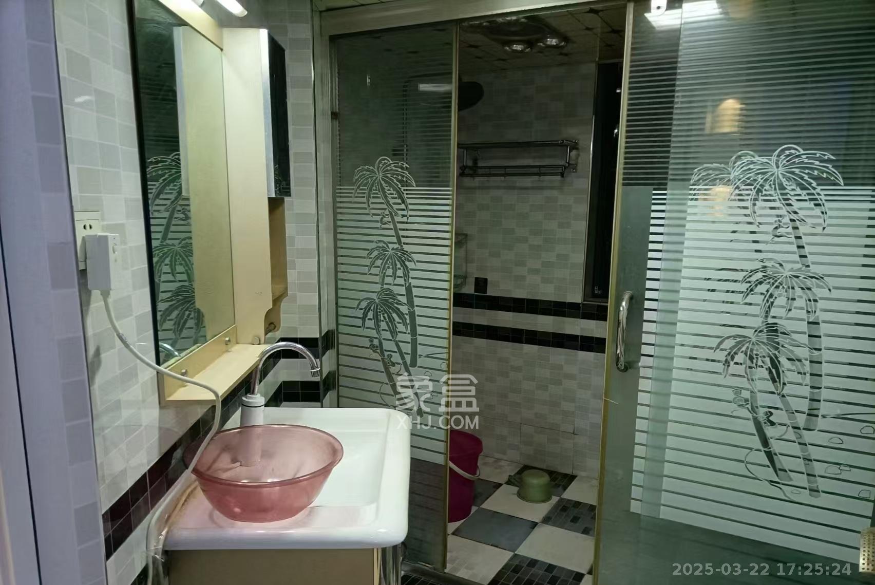 诚兴园  2室2厅1卫    2000.0元/月室内图