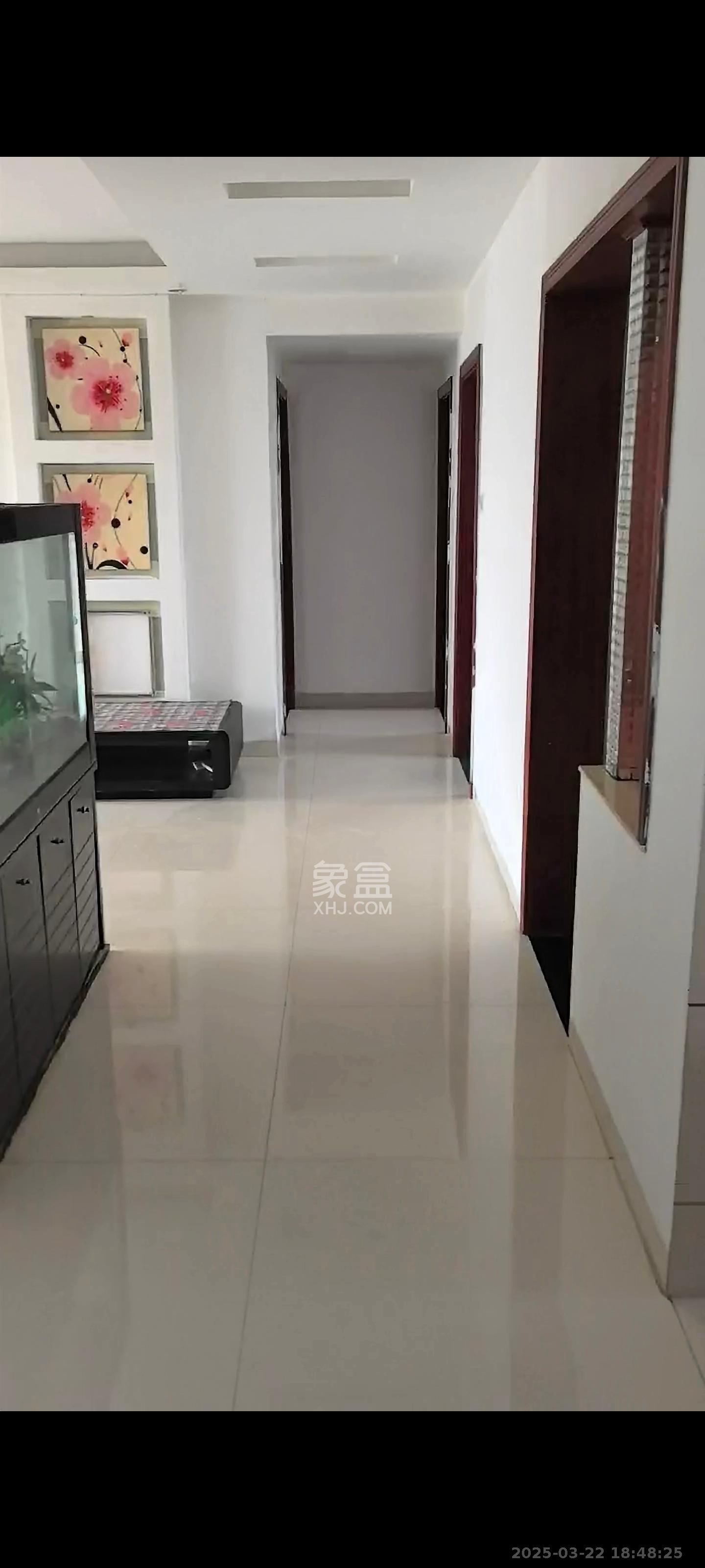 汇城上筑  3室2厅2卫   2500.00元/月